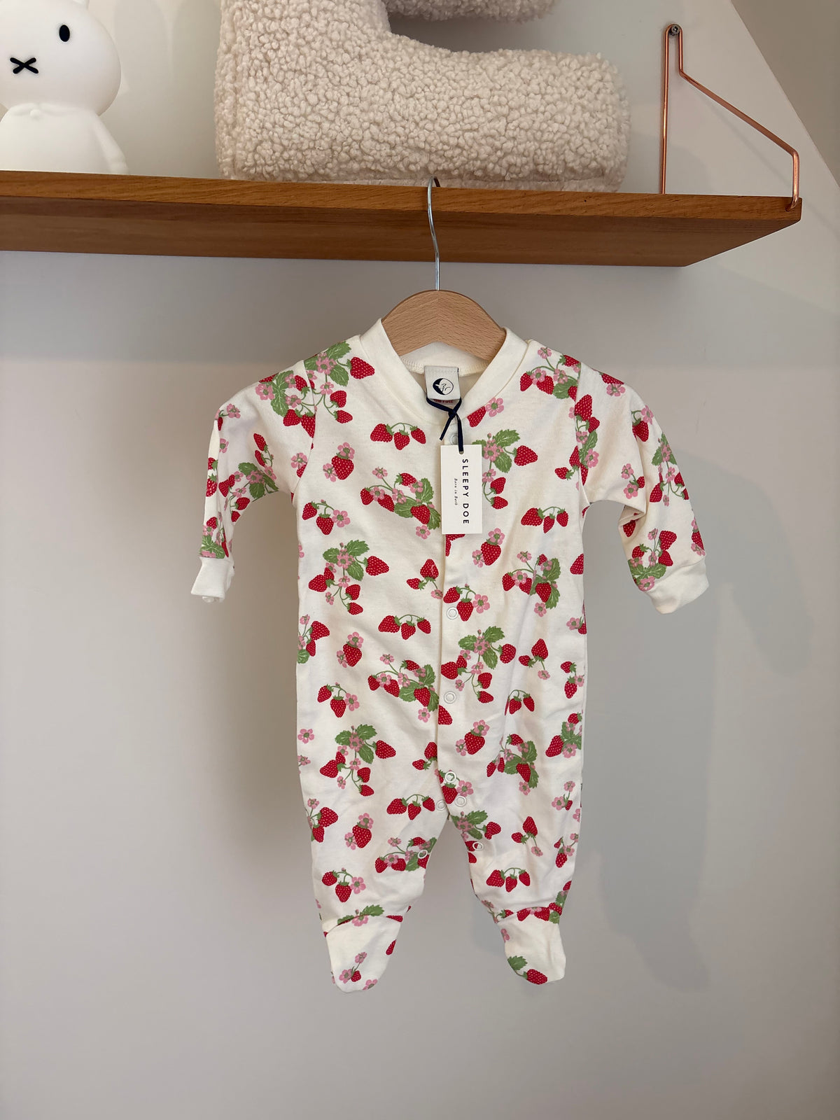 Sleepy Doe - pyjama pakje aarbeien - 0/3M