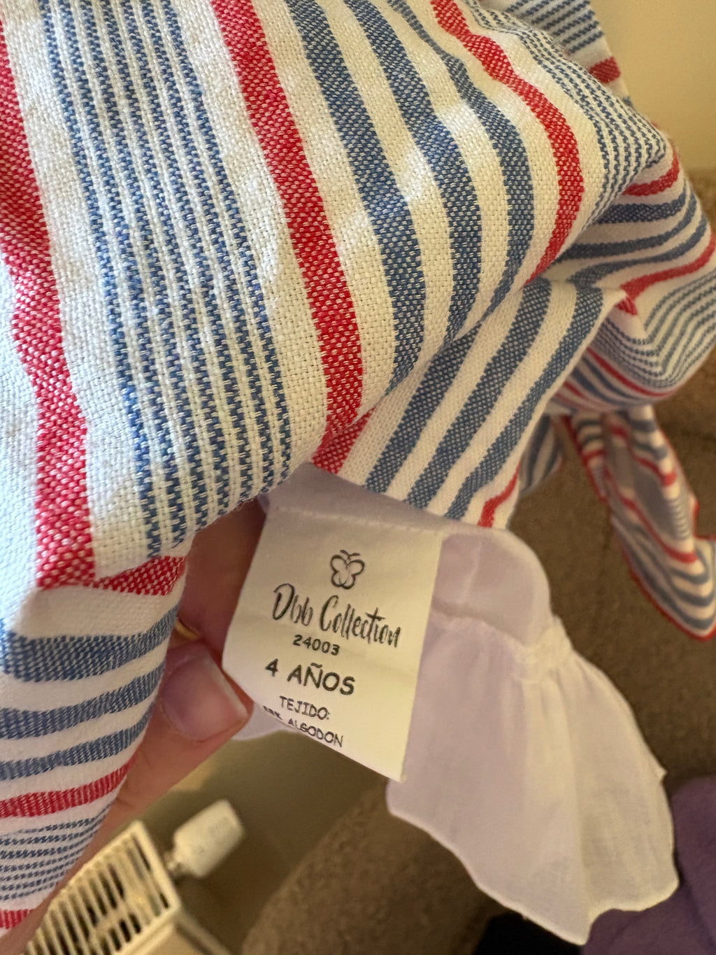 Blauw kleedje met rode strepen -104