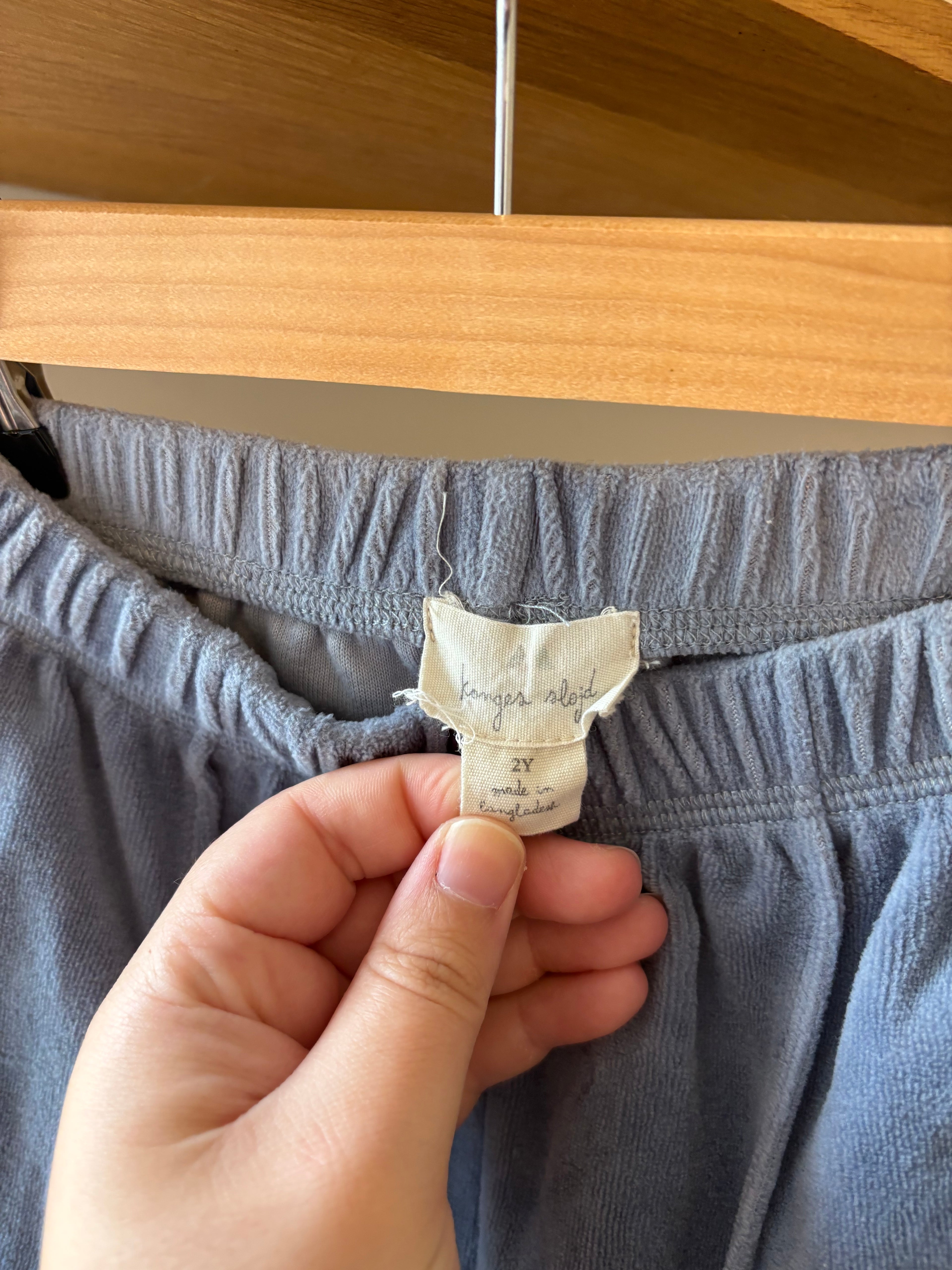 Konges Slojd - comfy broek met kersen - 2Y