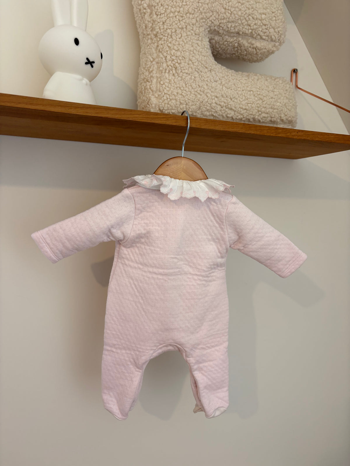 First - roze boxpakje - 56