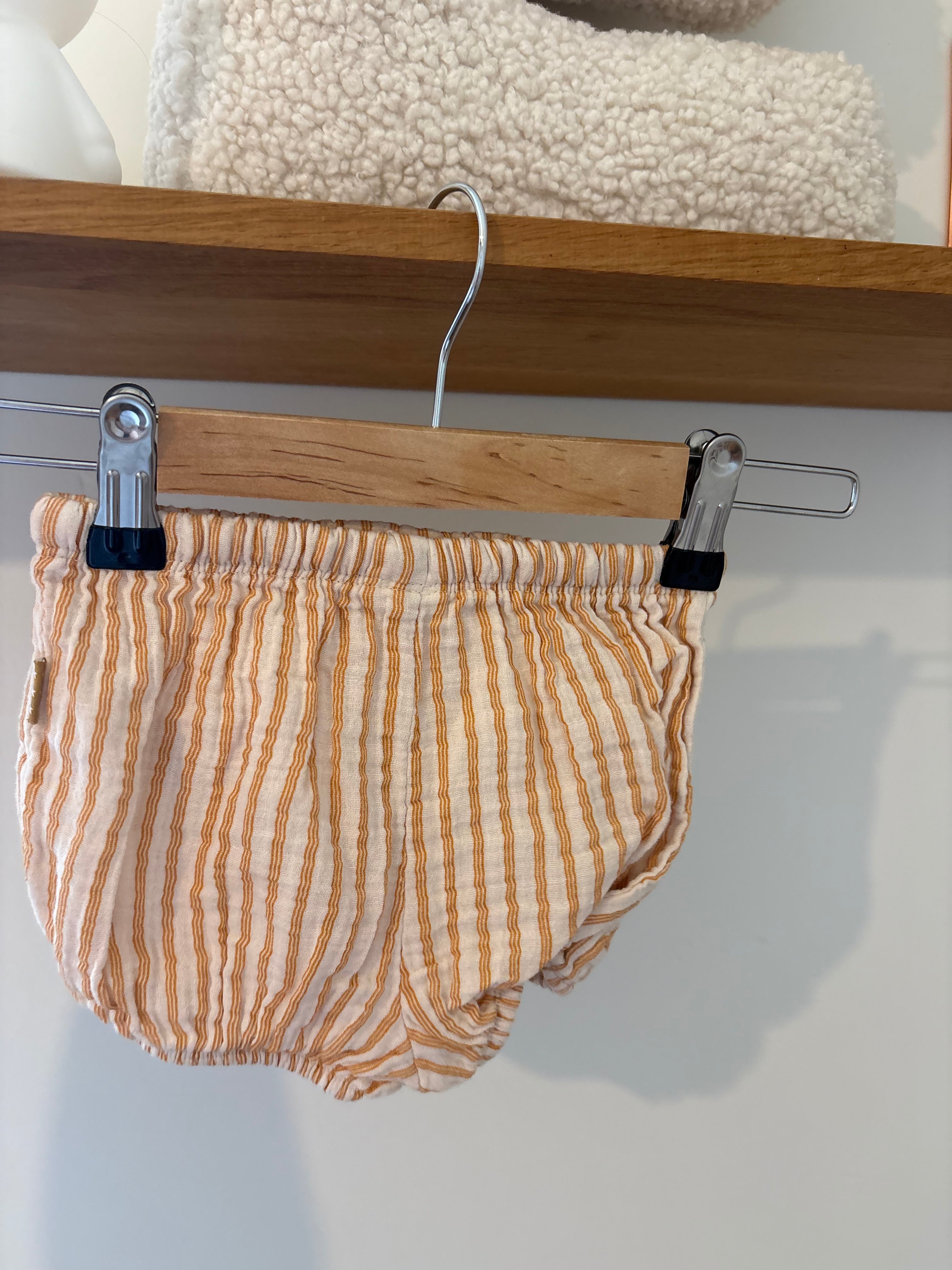 Hema - gestreept tetra shortje - 68