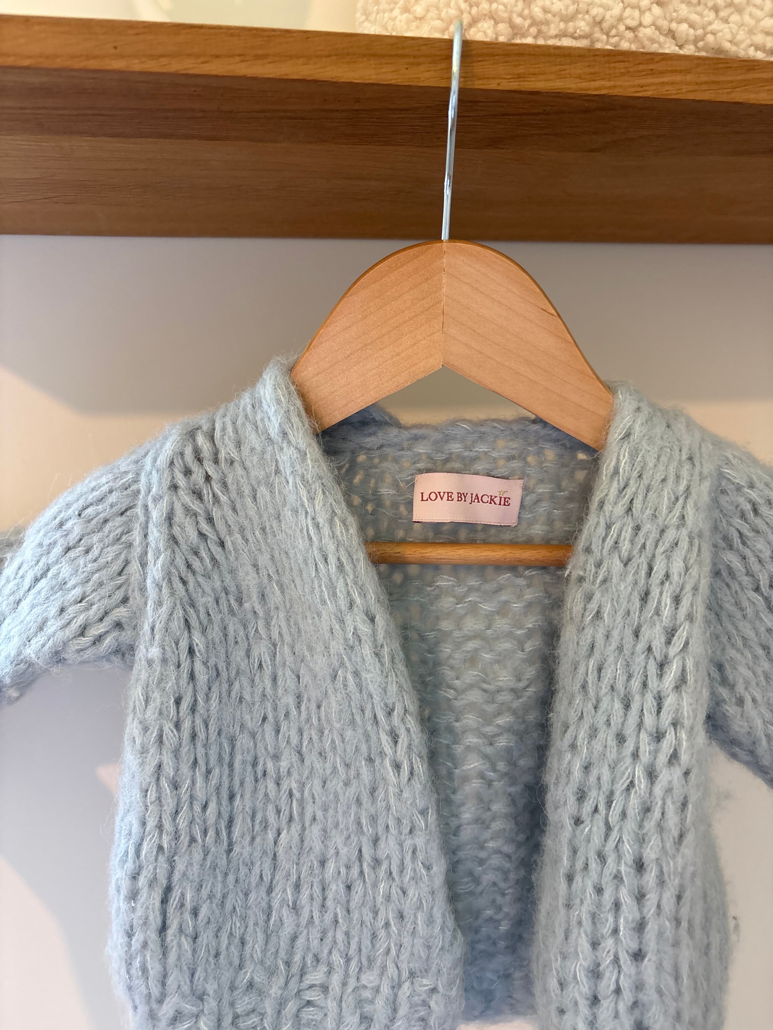 Love By Jackie - blauwe knit - 6M