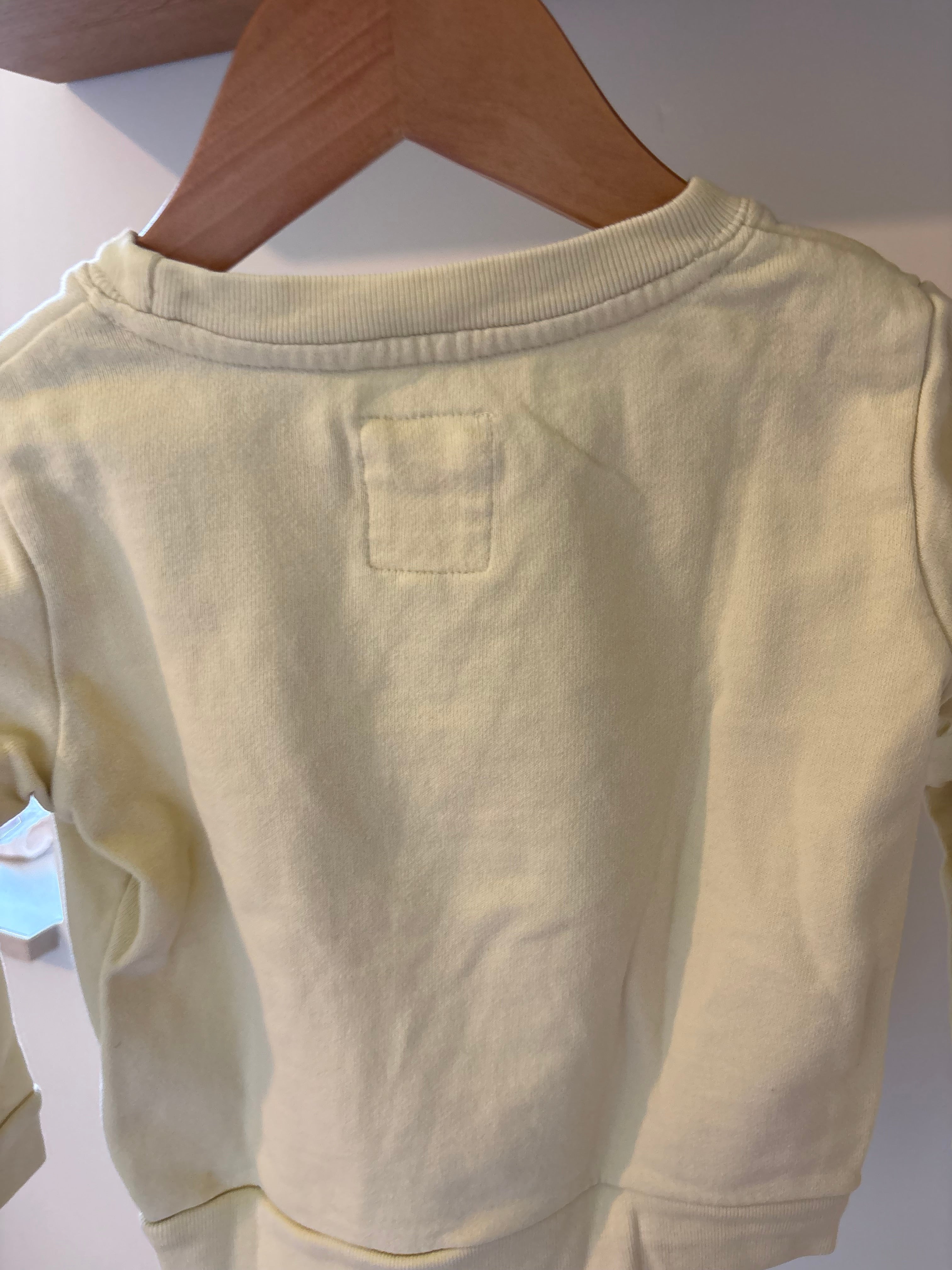 American Outfitters - gele trui watermeloen - 4Y