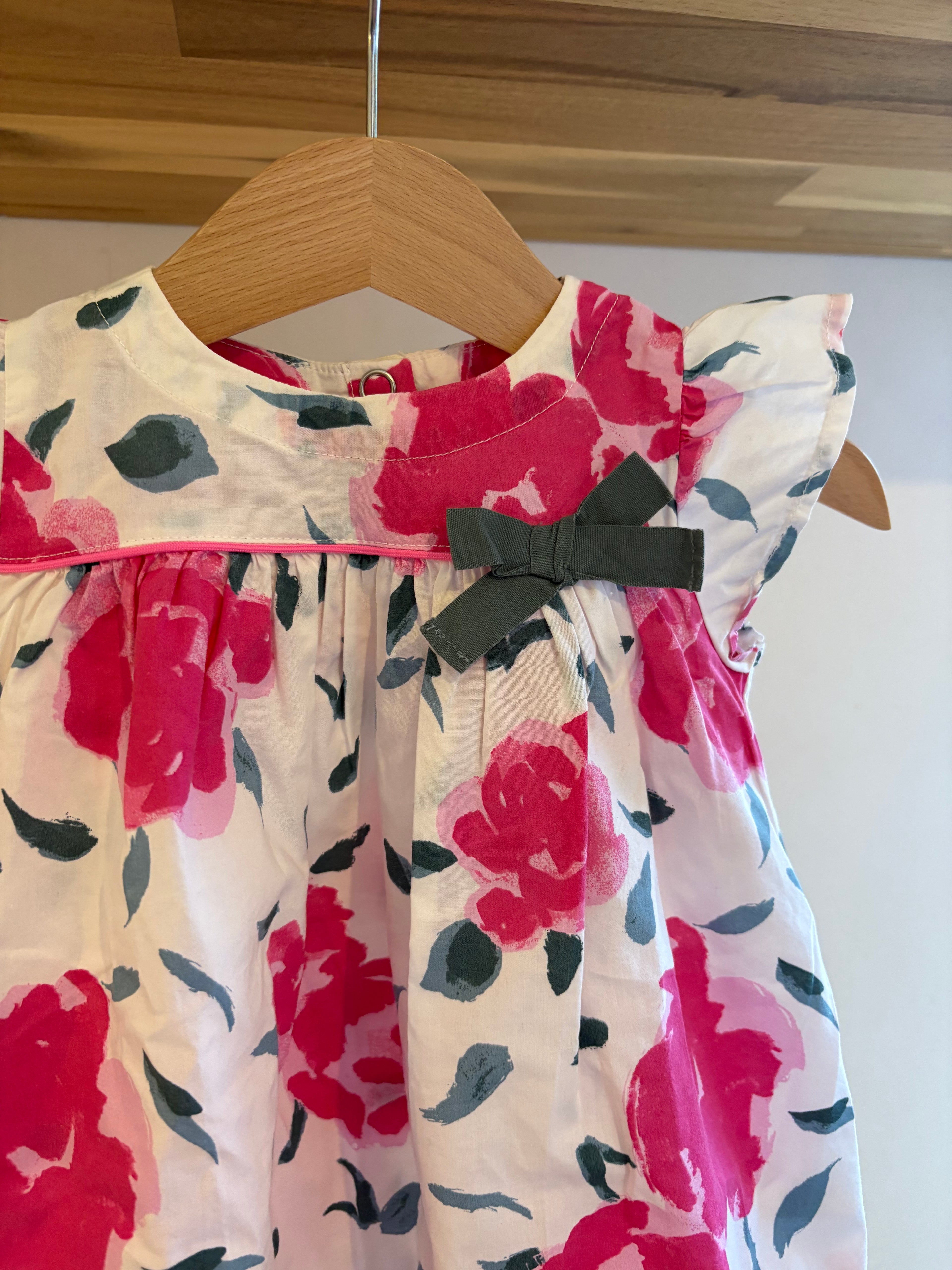 Petit Bateau - Jurkje bloemen - 68