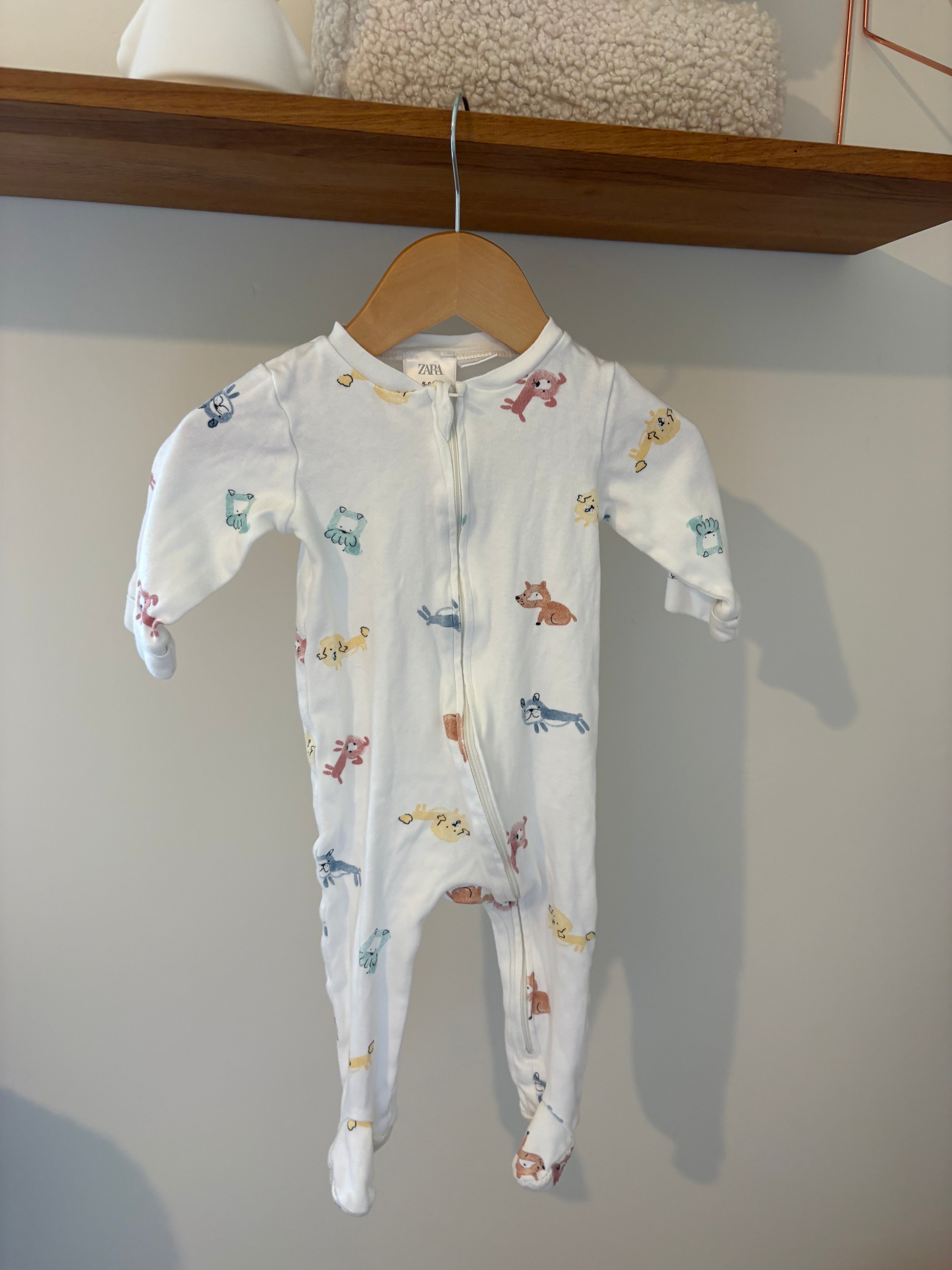 Zara - pyjama hondjes- 74