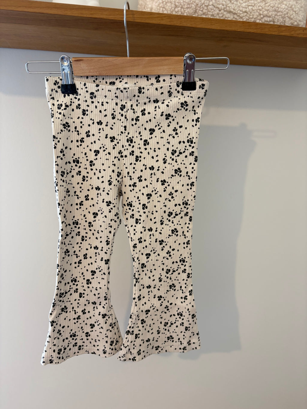 Hema - flared legging - 98