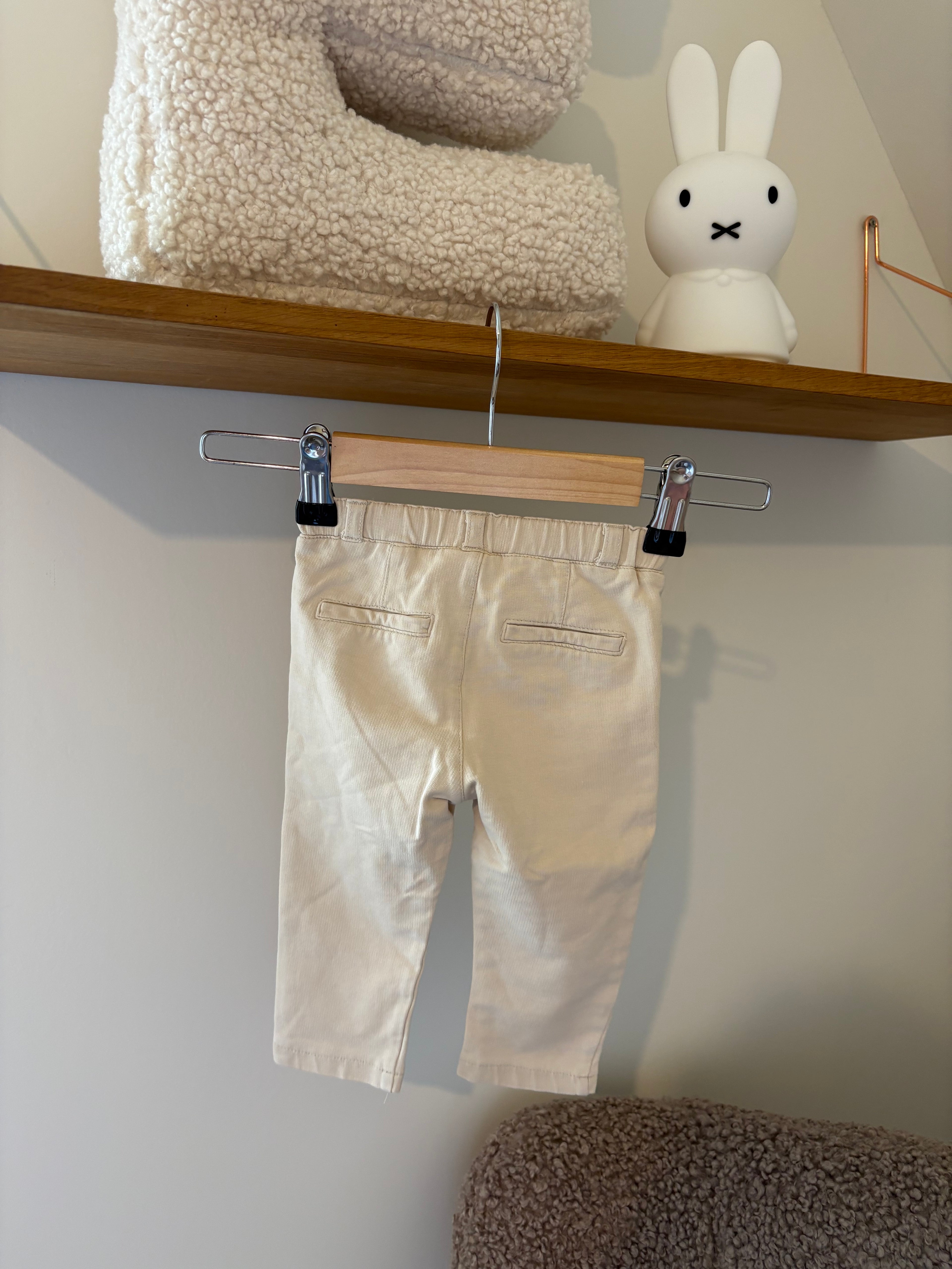Mayoral - Beige broekje - 68