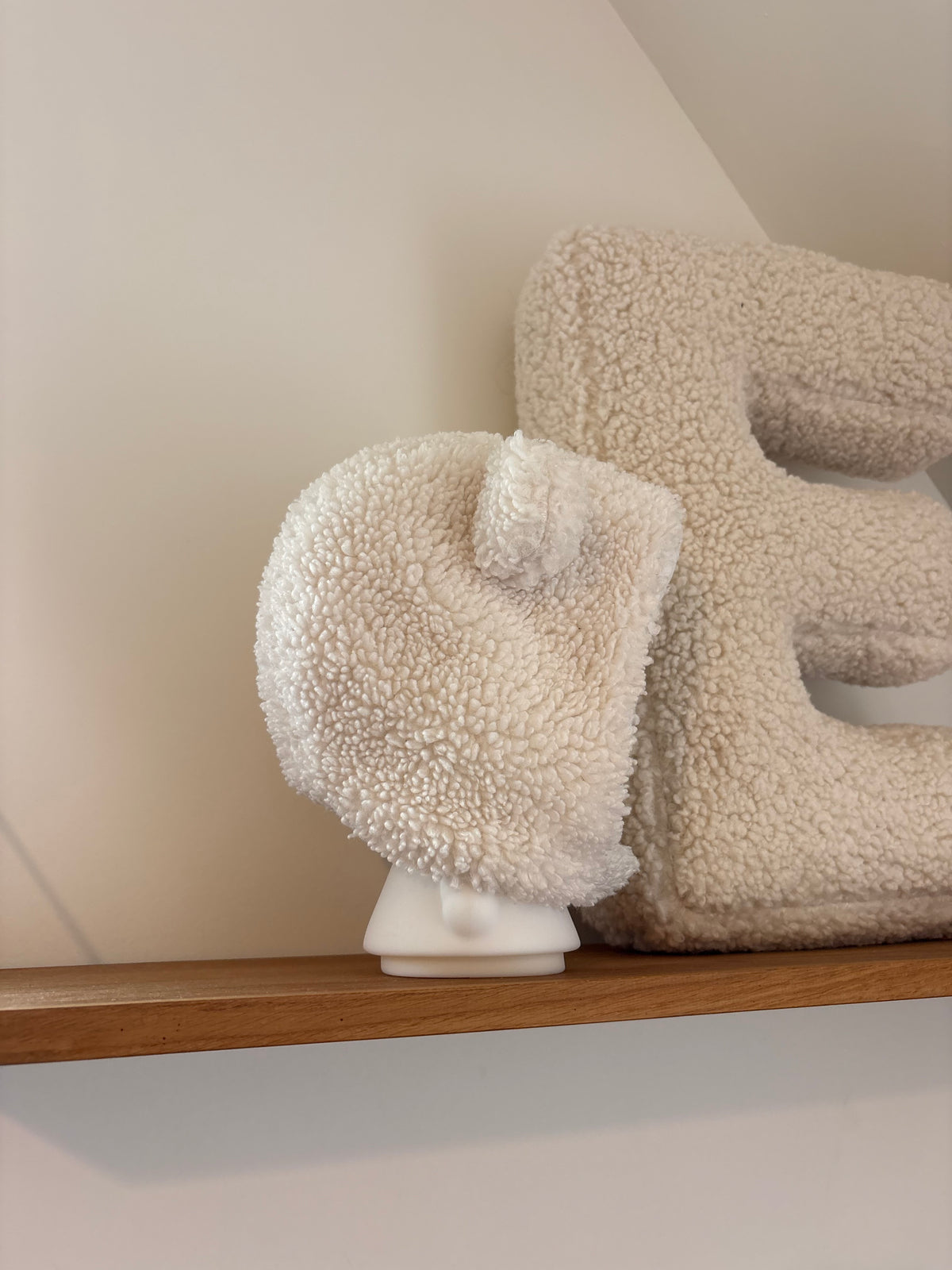 Tartine et Chocolat - witte teddy muts met drukknop - T2