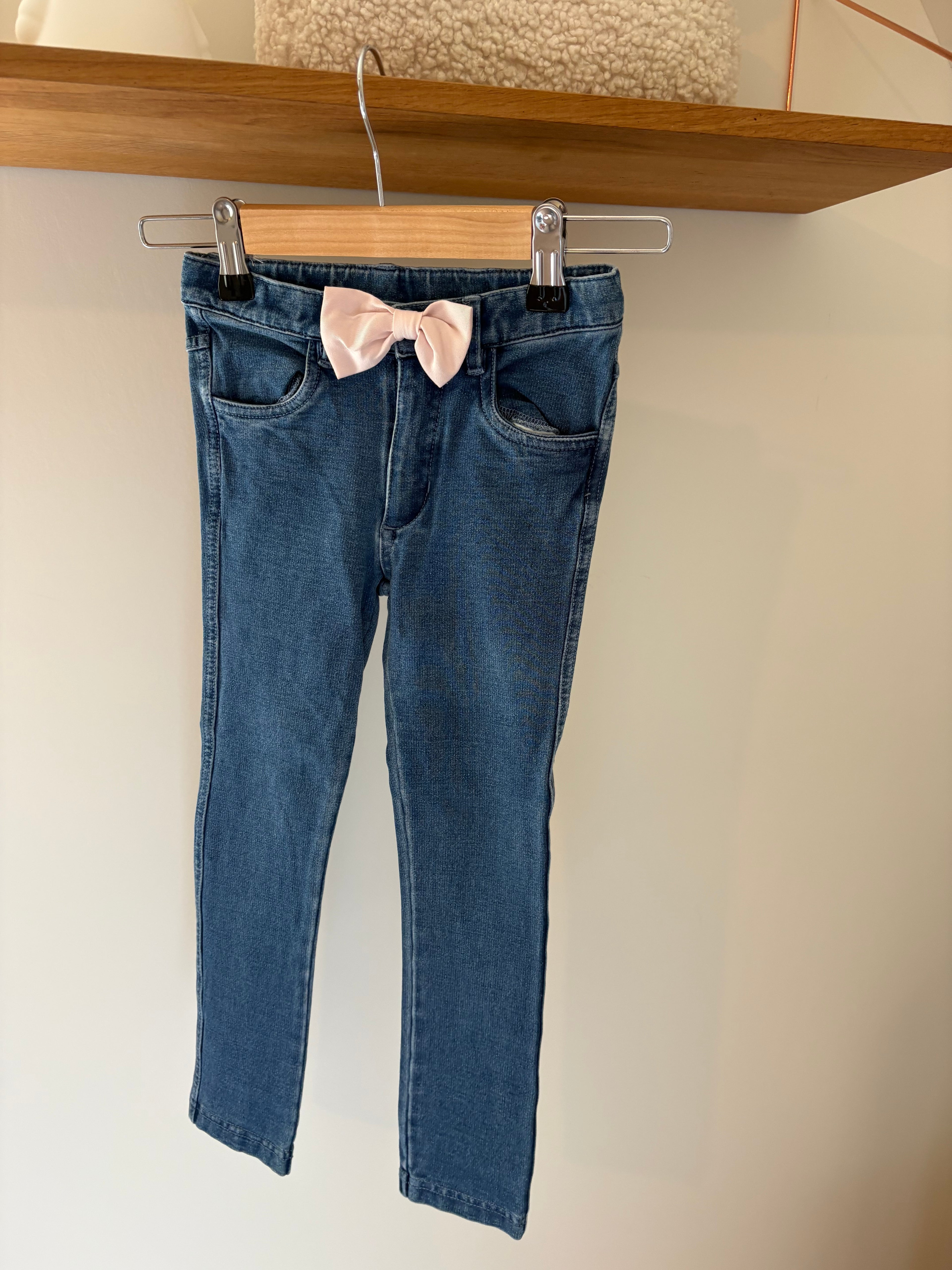 Natini - jeans met roze strik - 104