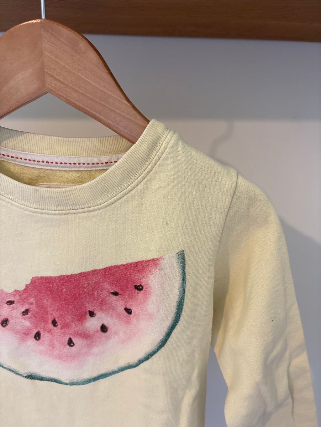 American Outfitters - gele trui watermeloen - 4Y