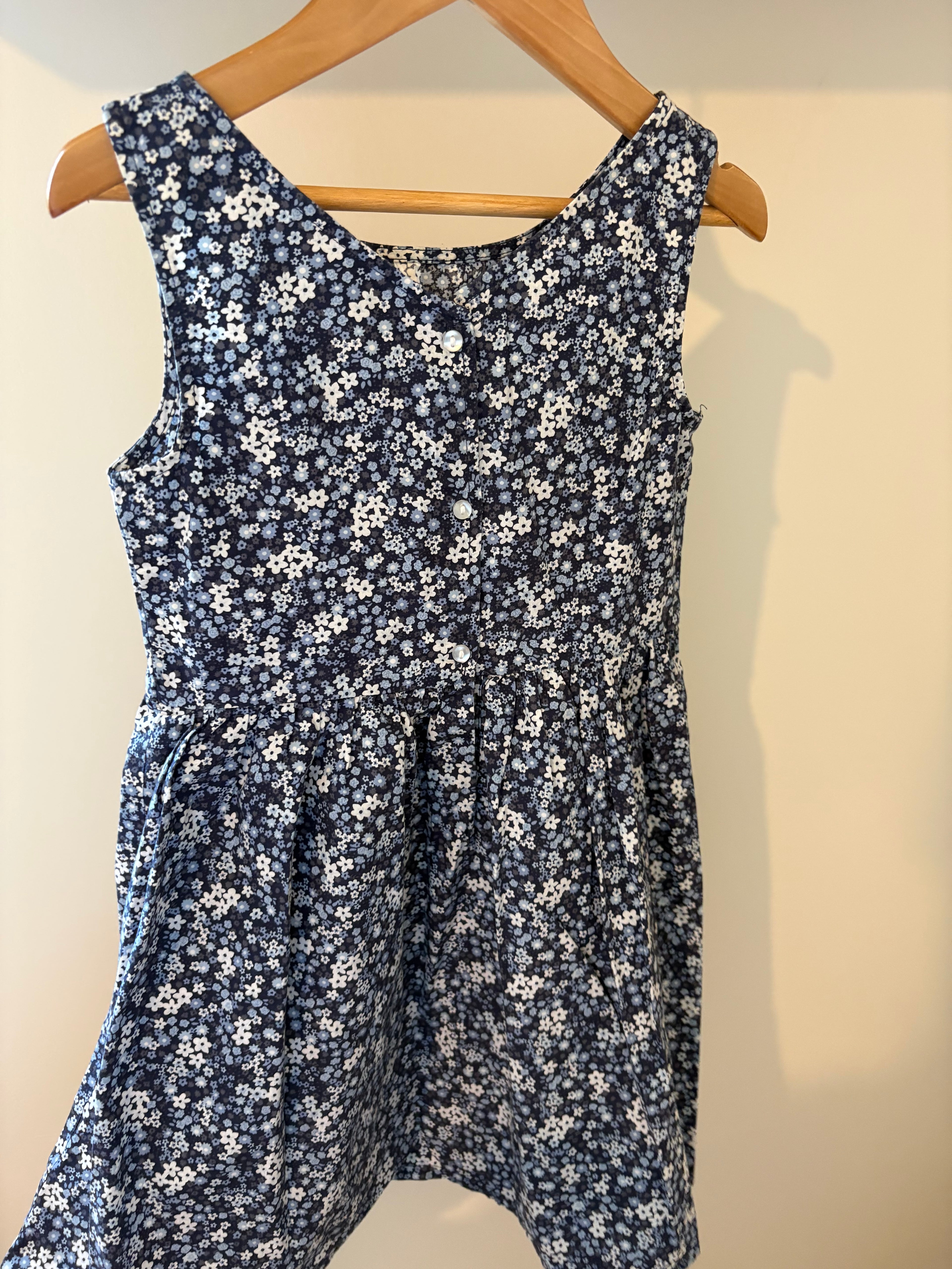H&M - bloemenkleedje - 122