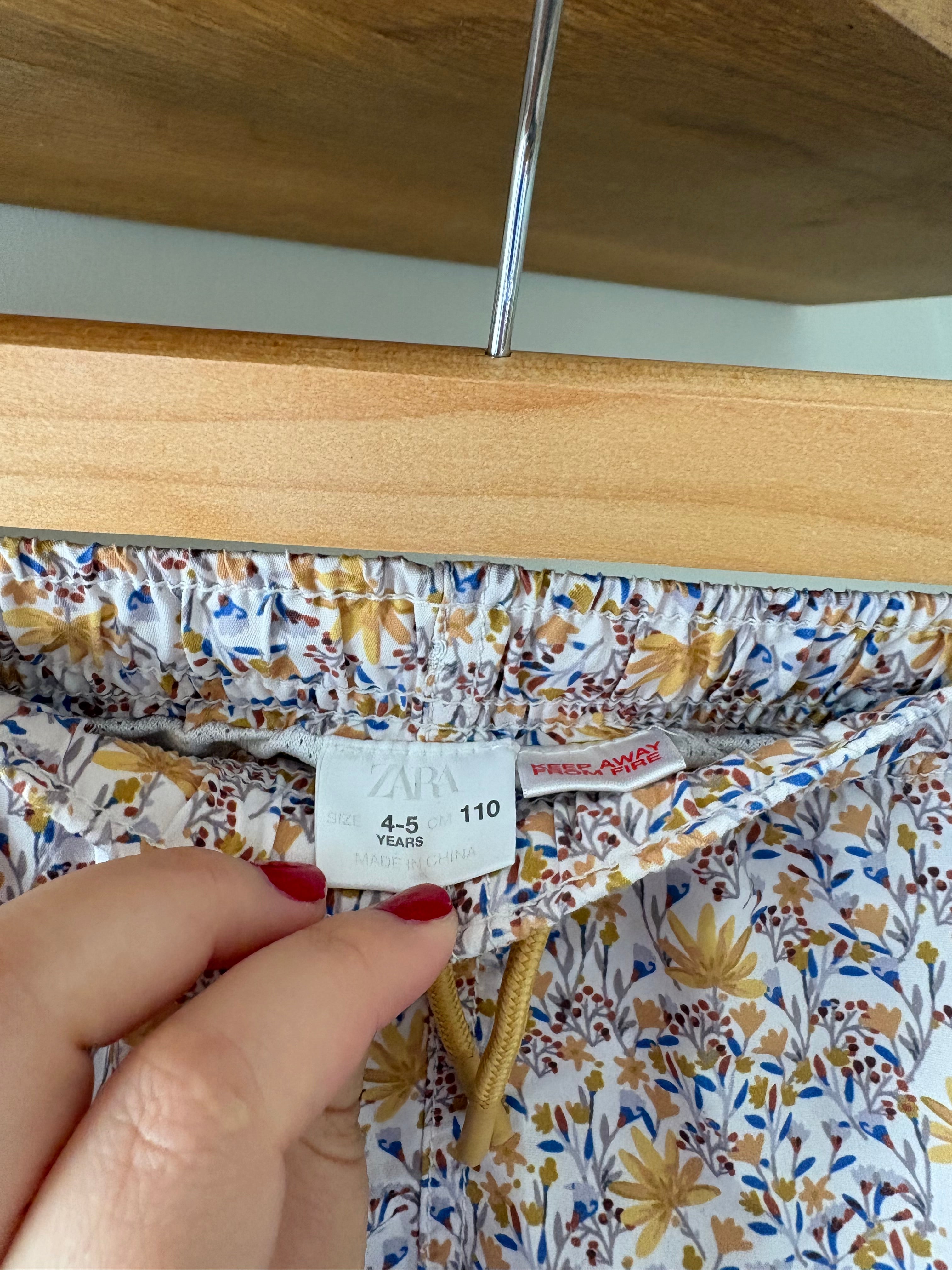 Zara - zwembroek patroon - 5Y