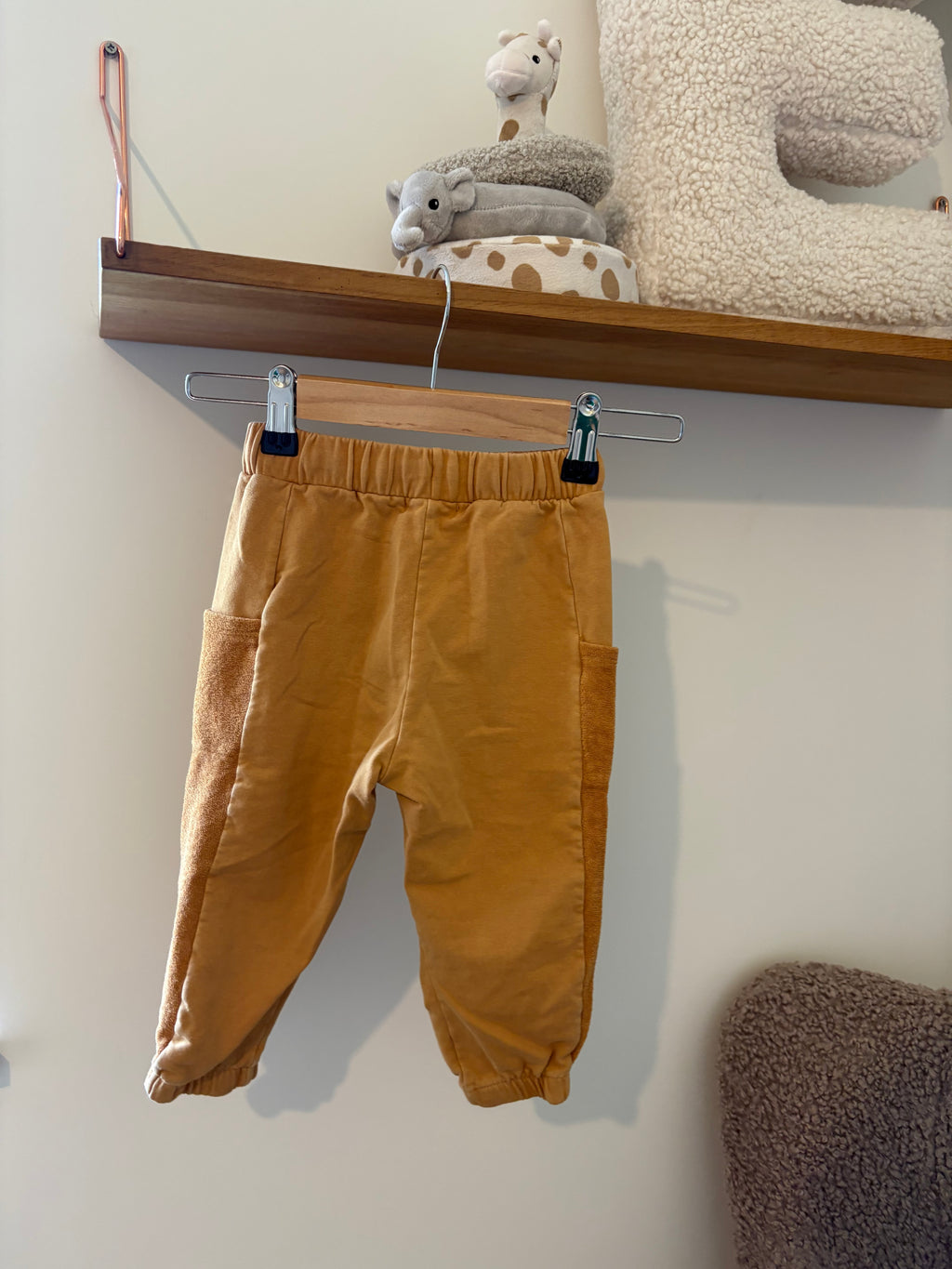 Babyclic- Oker Setje - 80/86 Babyclic maat 80