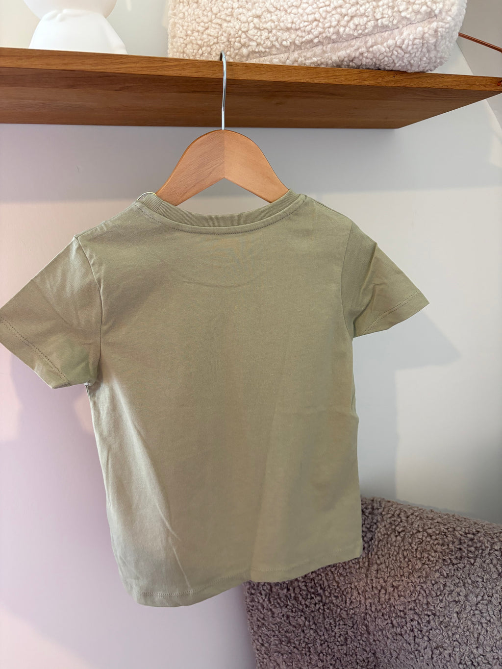 Wist je dat - groene tshirt met dino- 5/6Y