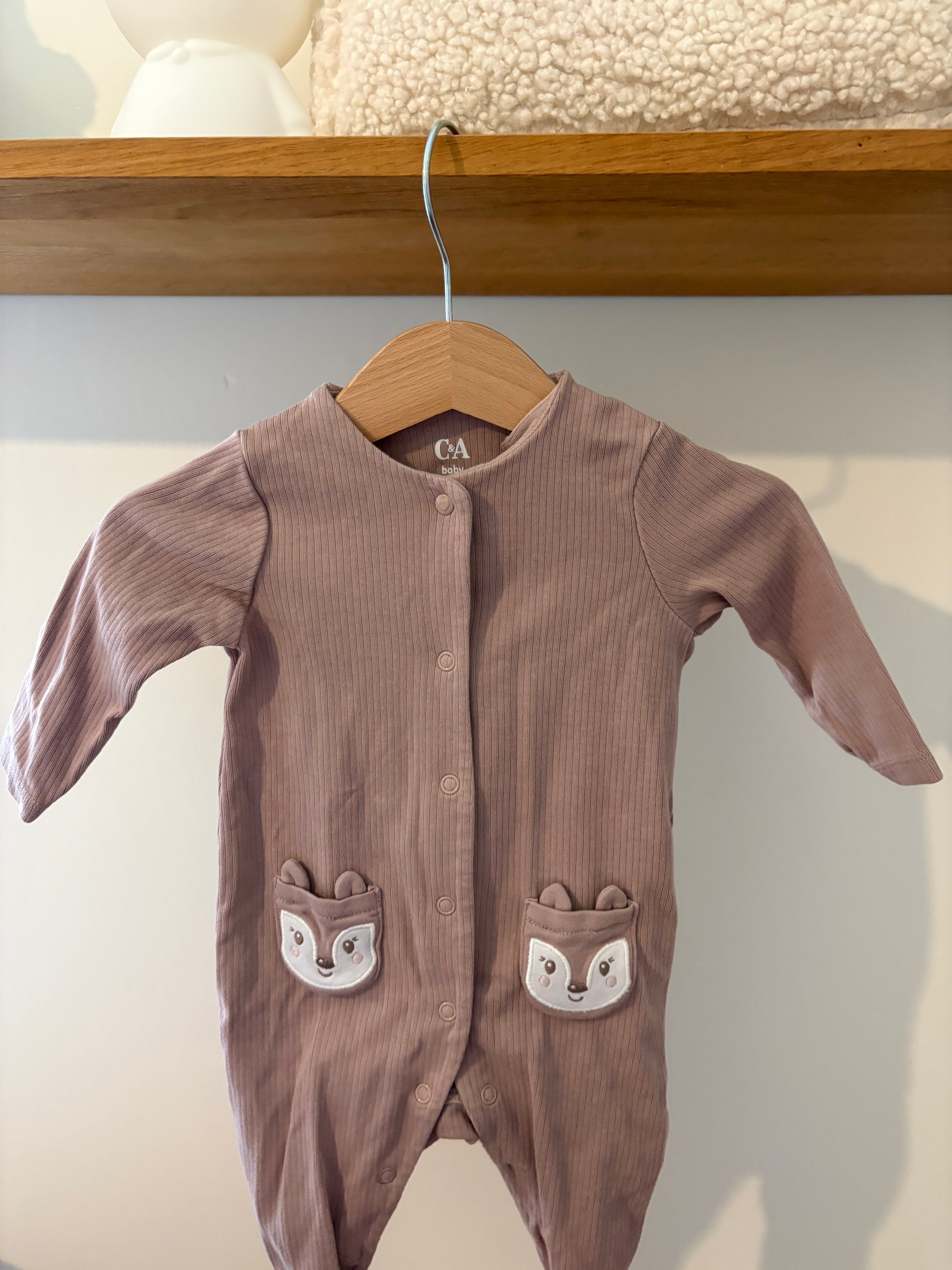 C&A - roze pyjama met diertjes - 62