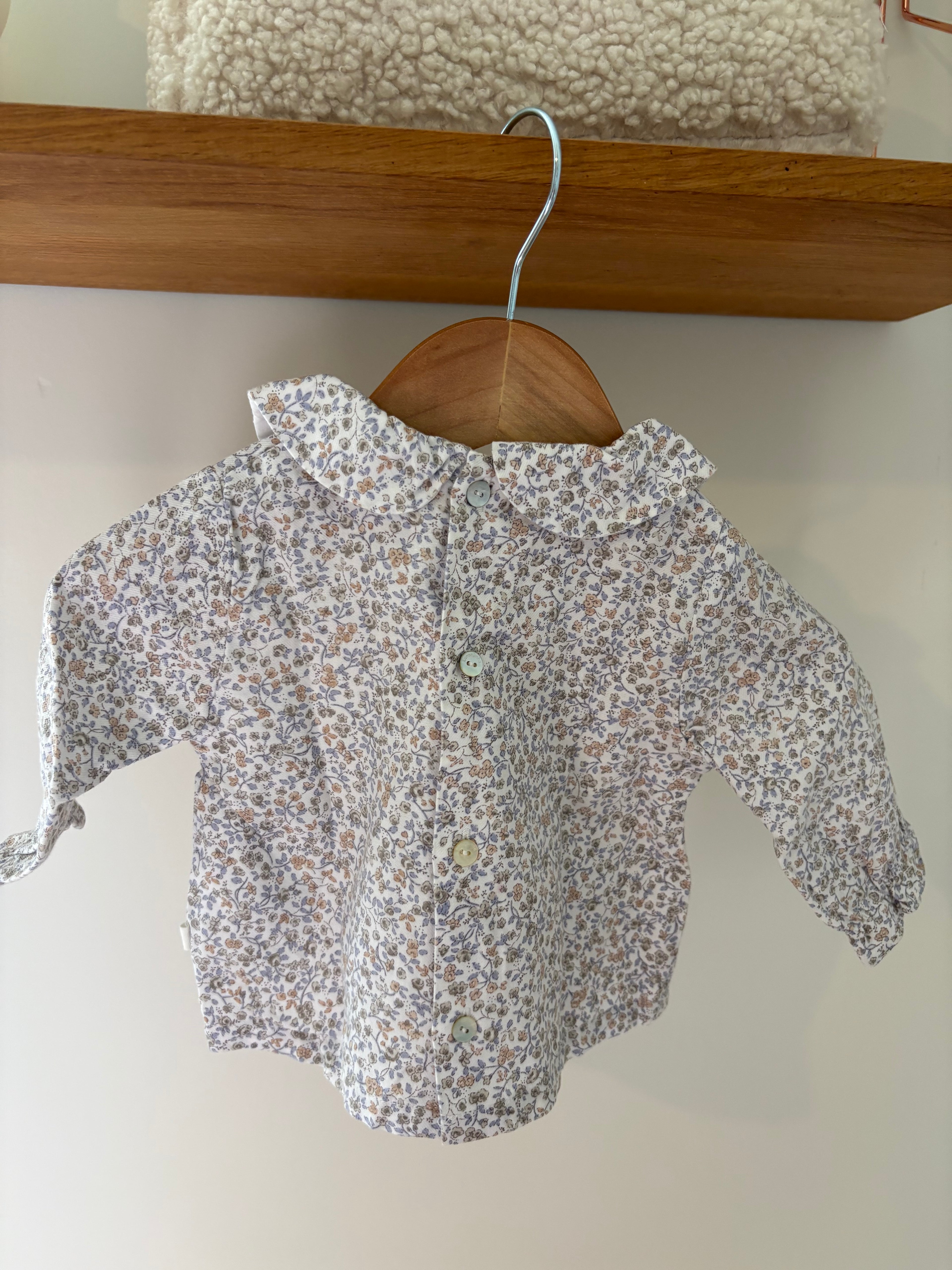 Laranjinha - blouseje bloemen met kraagje - 3M