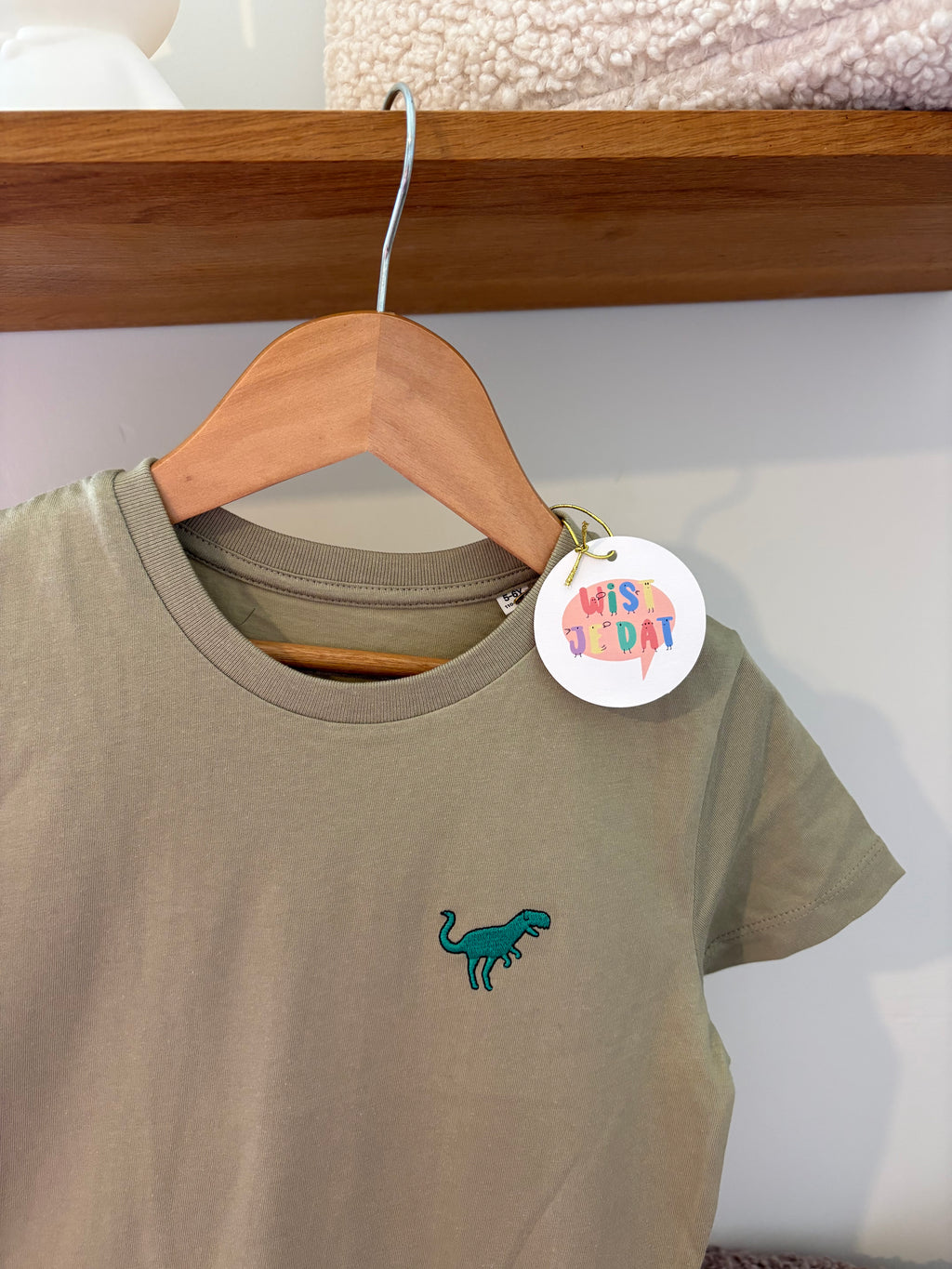 Wist je dat - groene tshirt met dino- 5/6Y