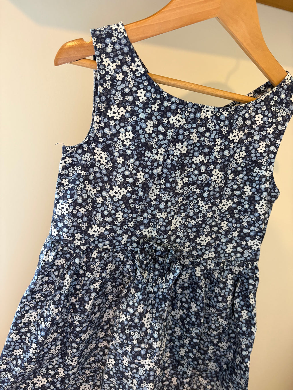 H&M - bloemenkleedje - 122