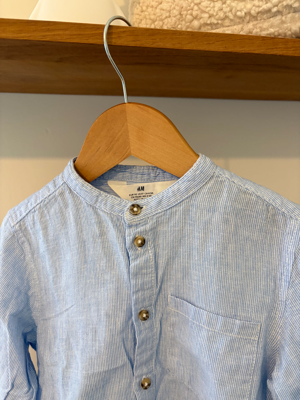 H&M - blauw hemdje - 4/5Y
