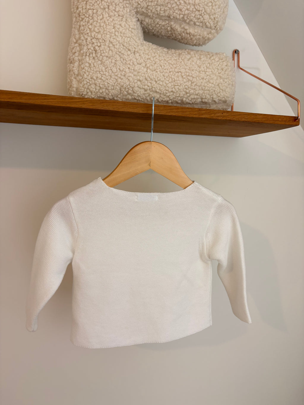 Laranjinha - wit giletje - 6M