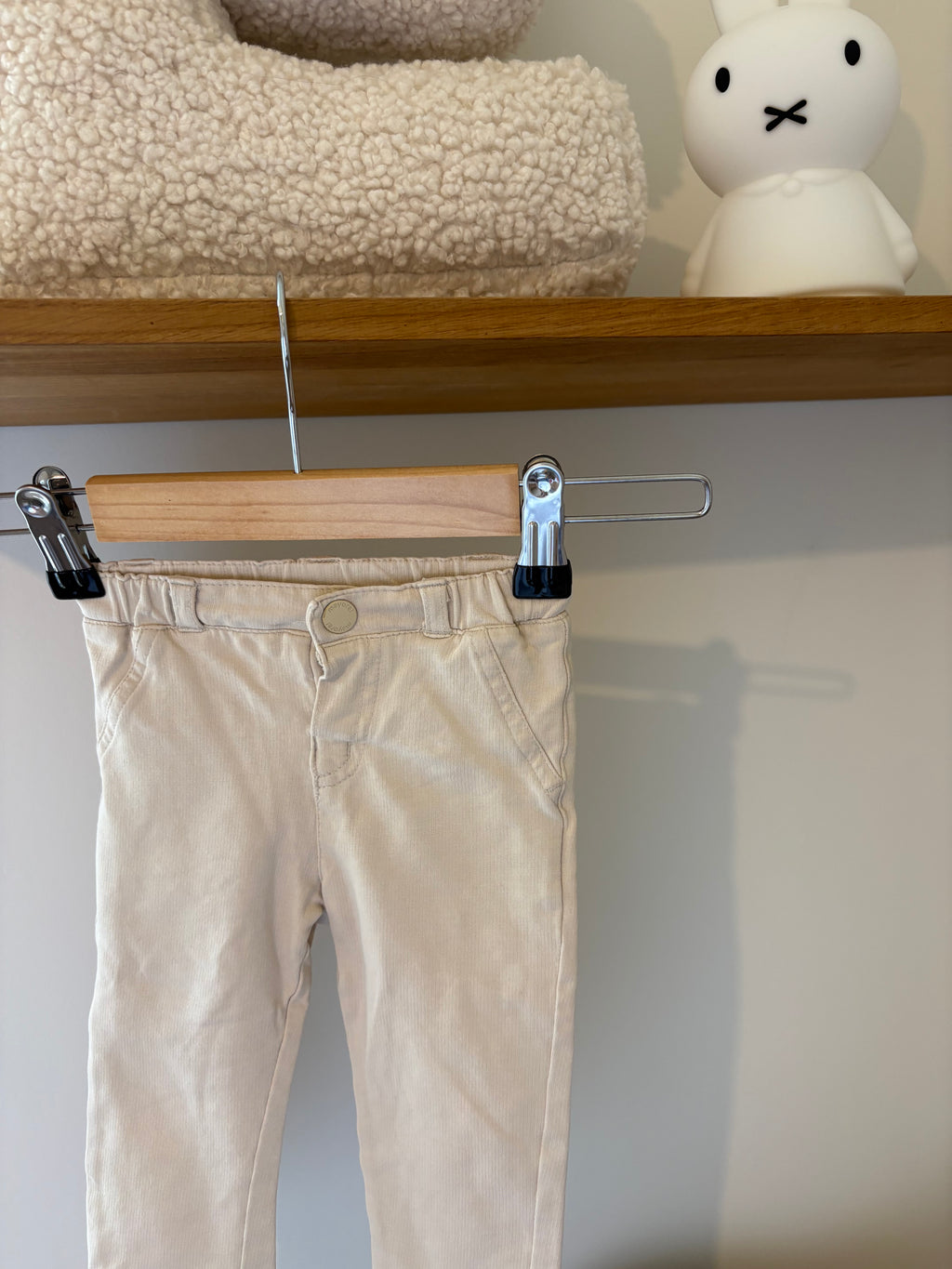 Mayoral - Beige broekje - 68