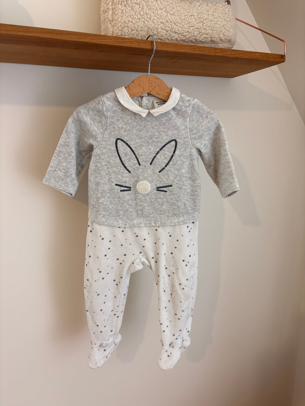 Tape à l'oeil - pyjama konijn - 12M