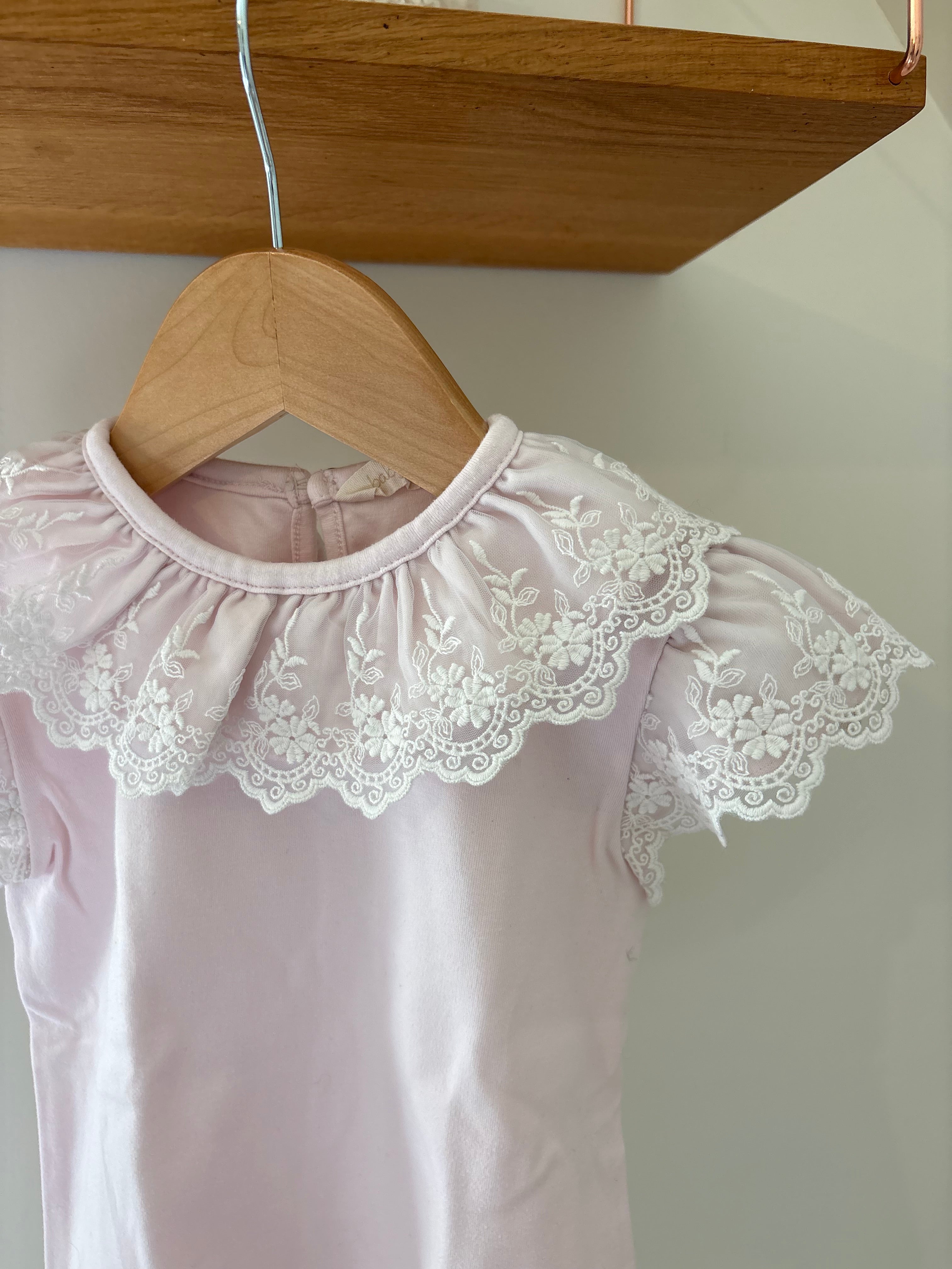 Baby Lai - roze tshirt met kraagje - 4Y