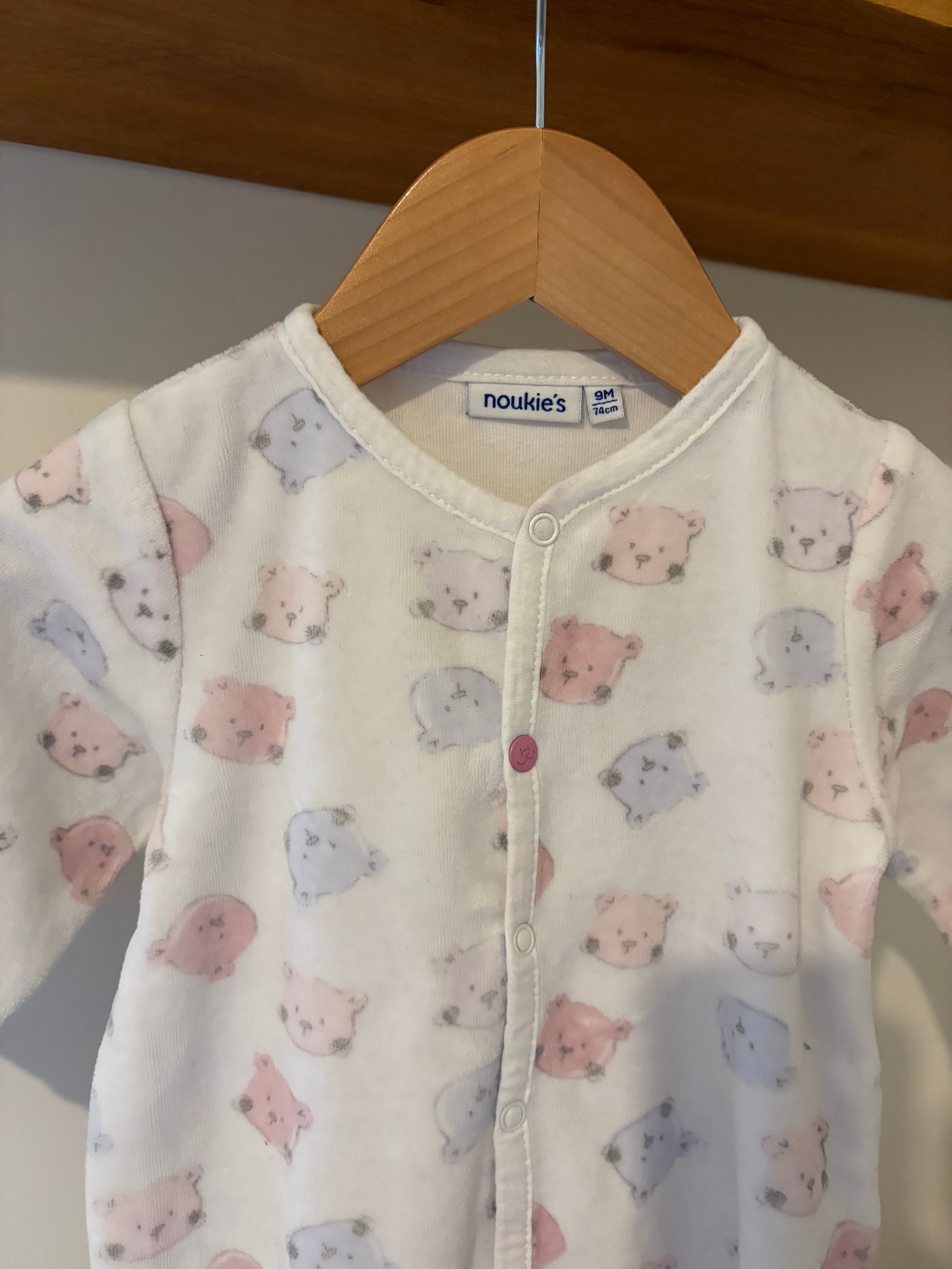 Noukies - pyjama beertjes- 74
