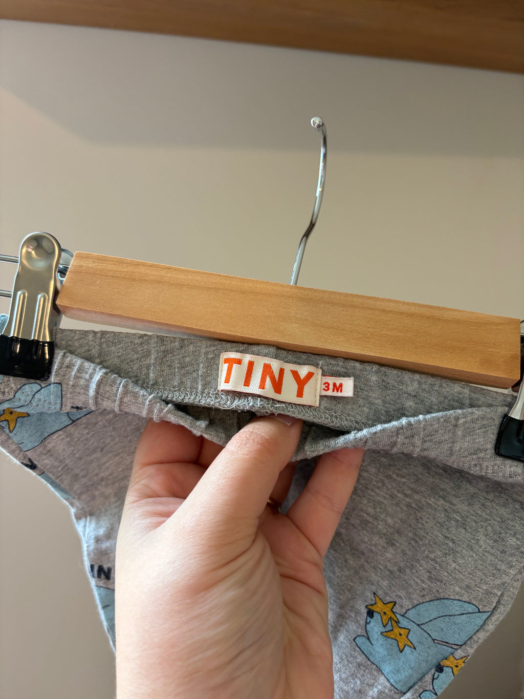 Tiny Cottons - broekje konijntjes - 3M