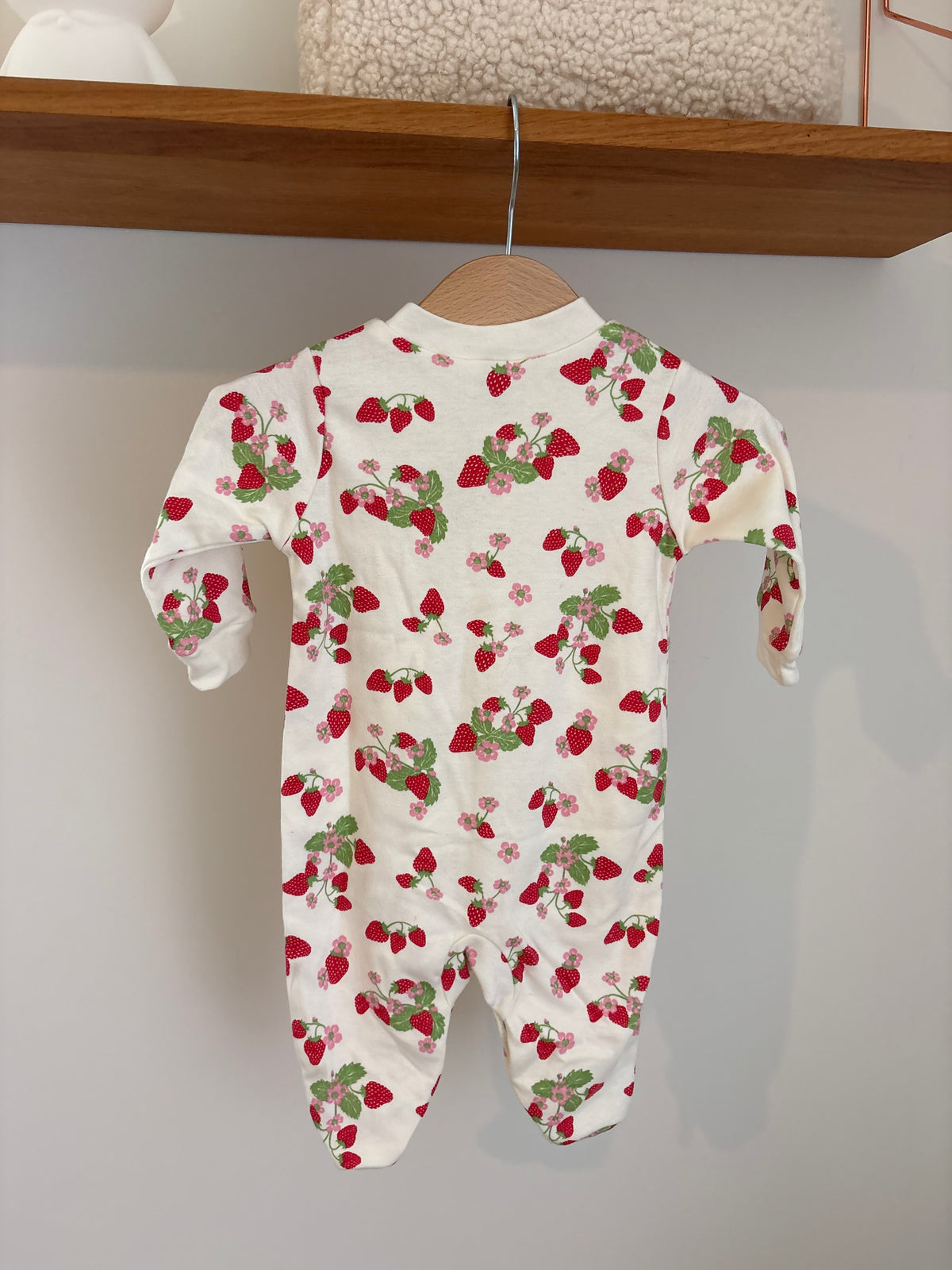 Sleepy Doe - pyjama pakje aarbeien - 0/3M
