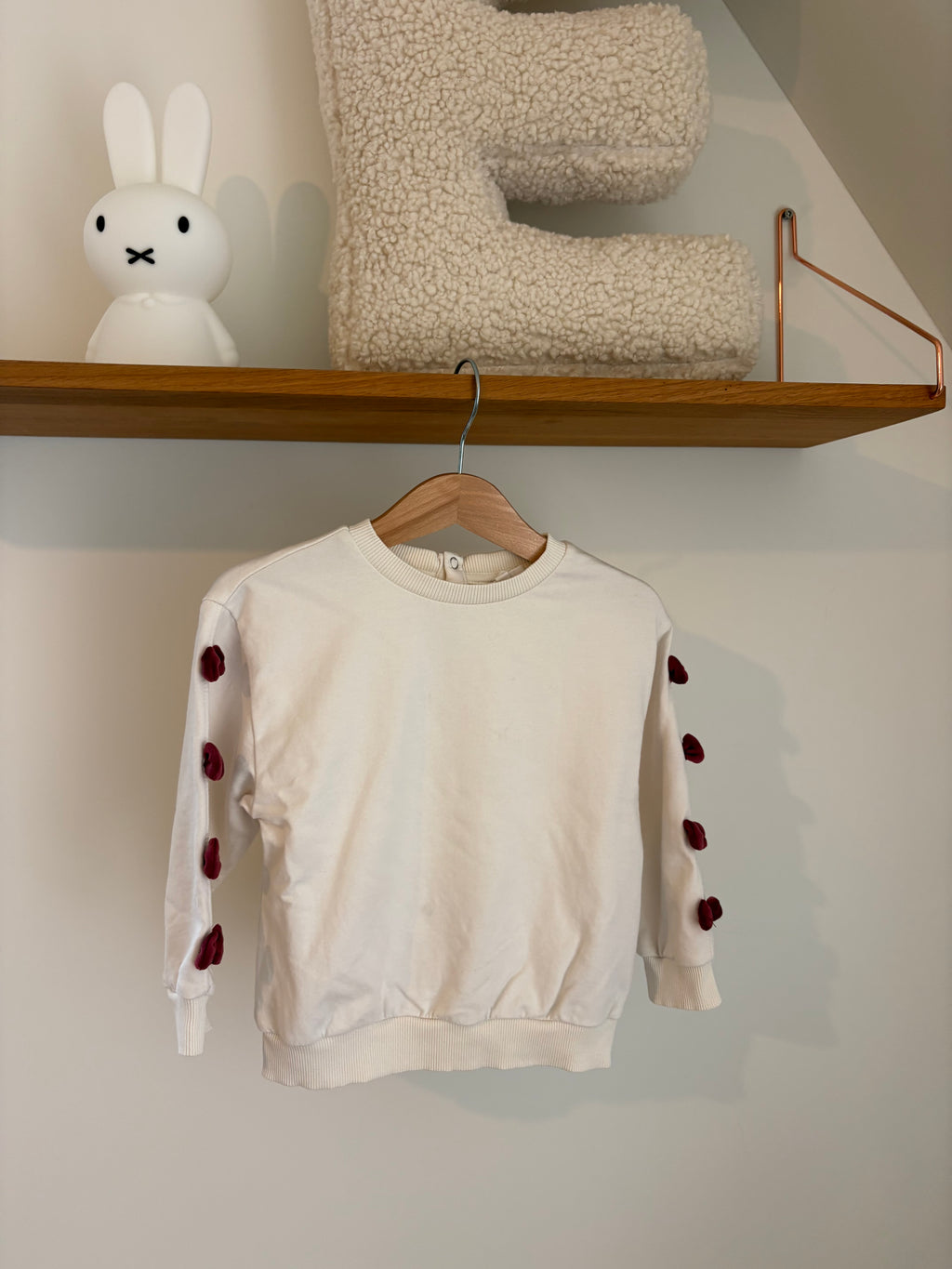 JBC - witte sweater roze strikjes - 92