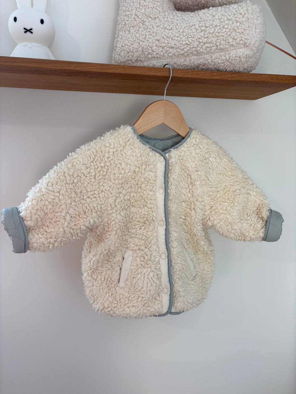 H&M - adorables reversible jasje muntgroen - 86