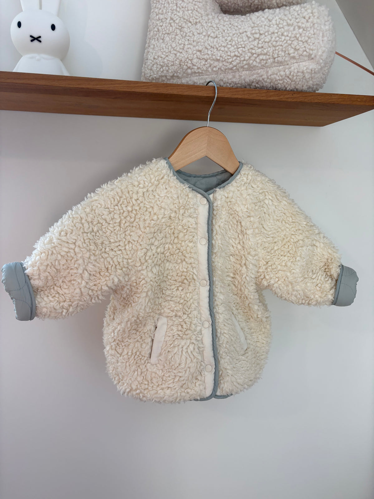 H&M - adorables reversible jasje muntgroen - 86