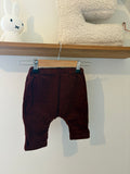 Arket - bordeaux broekje - 68