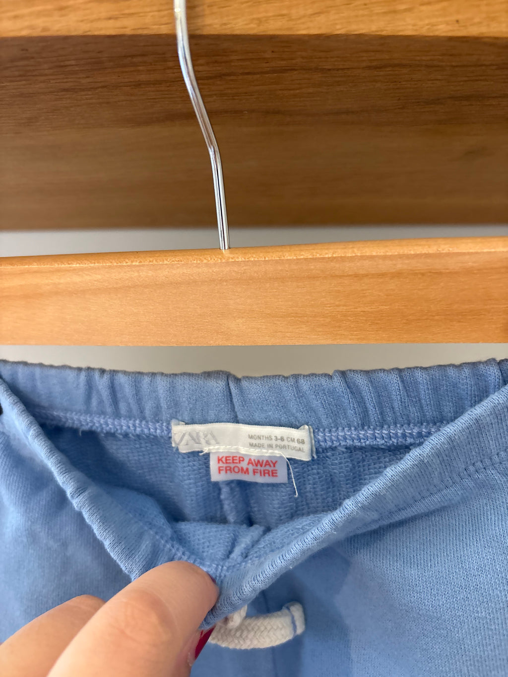 Zara - blauwe short - 6M