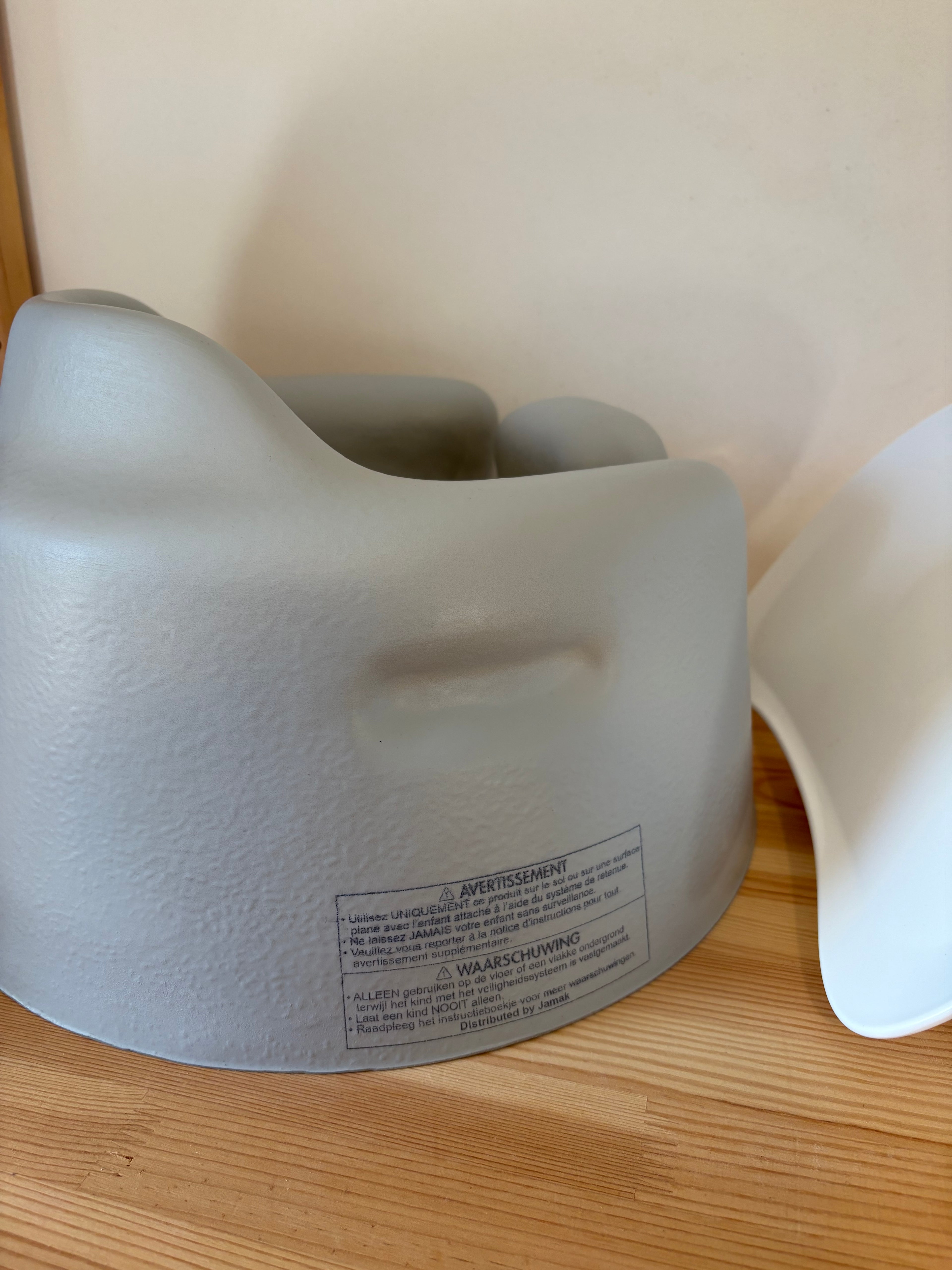 Bumbo seat- grijs