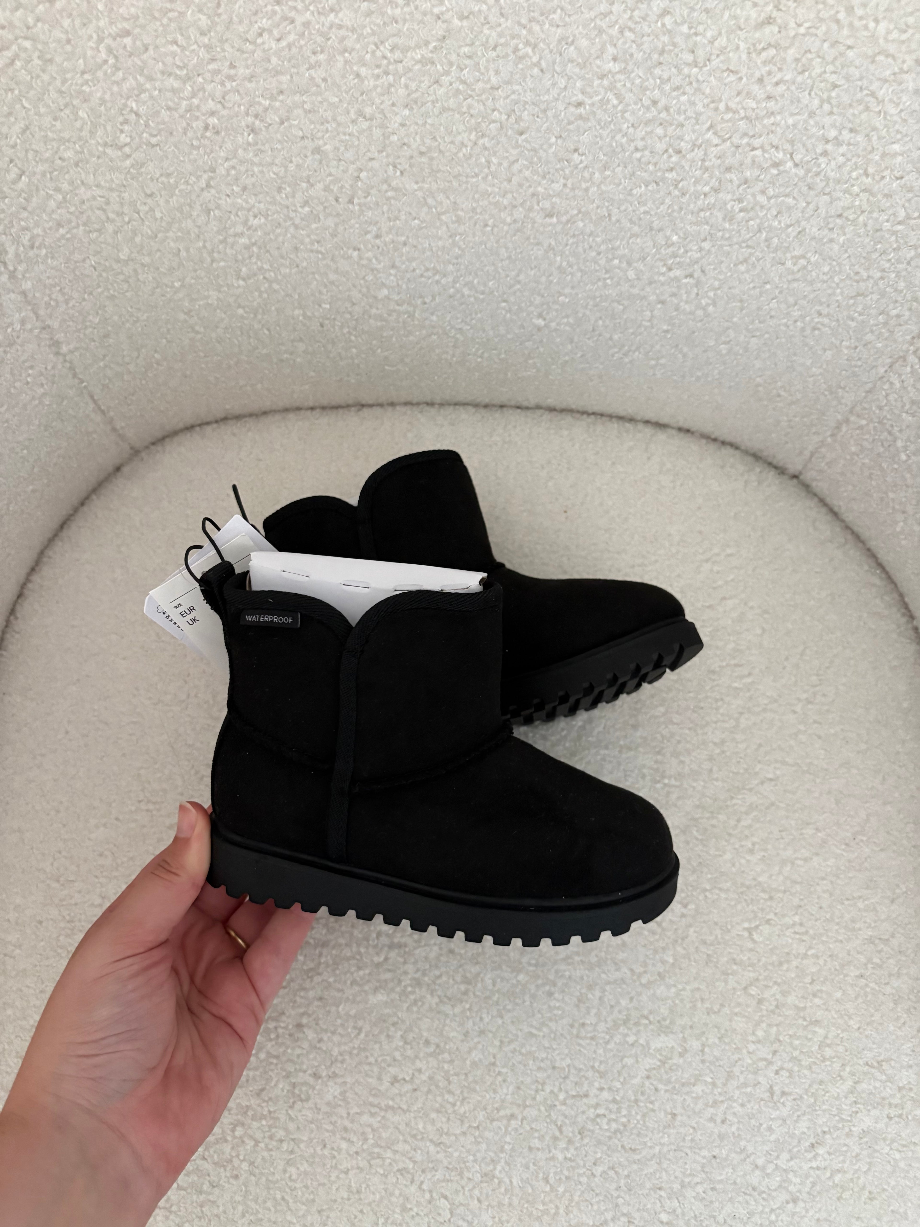 H&M - zwarte winterbotjes in stof - 26