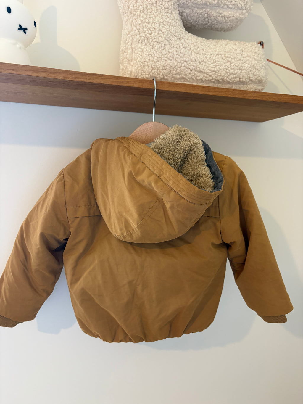JBC - okerkleurige winterjas - 86