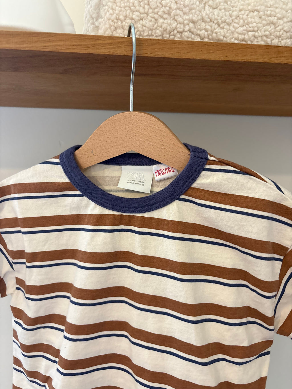 Zara - tshirt bruine streepjes - 92
