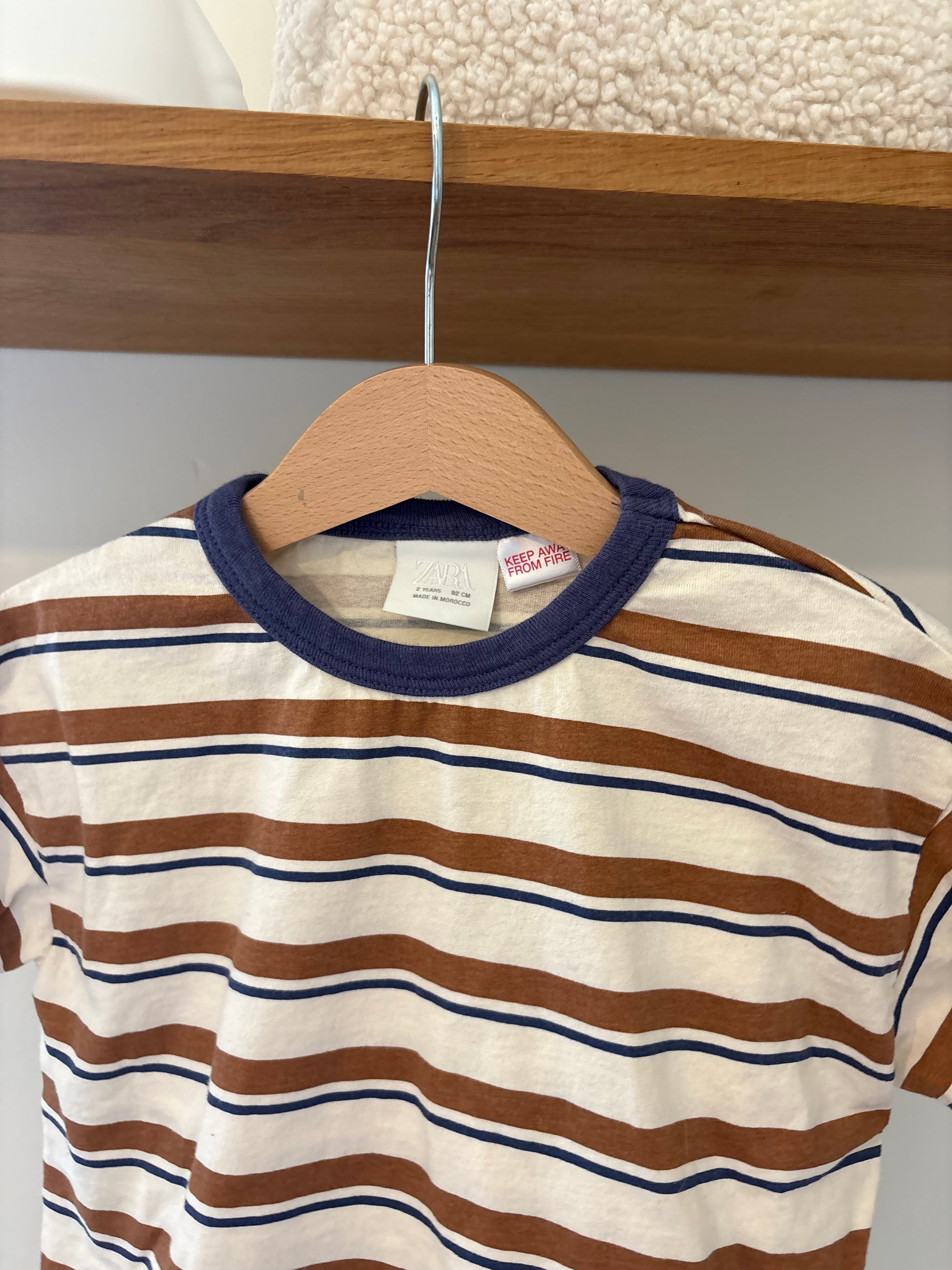 Zara - tshirt bruine streepjes - 92