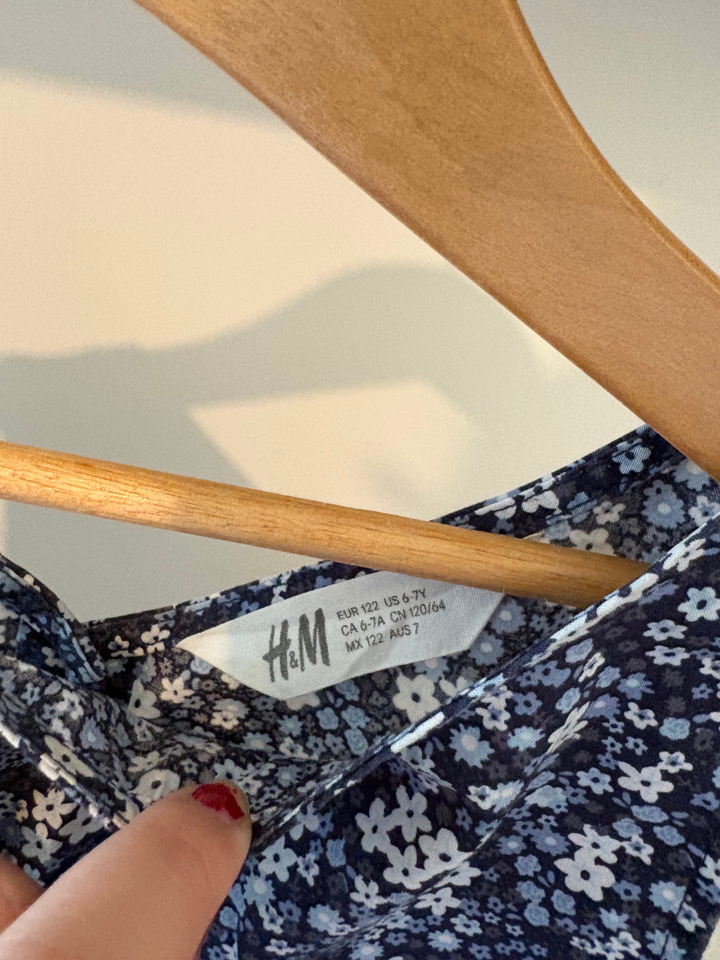 H&M - bloemenkleedje - 122