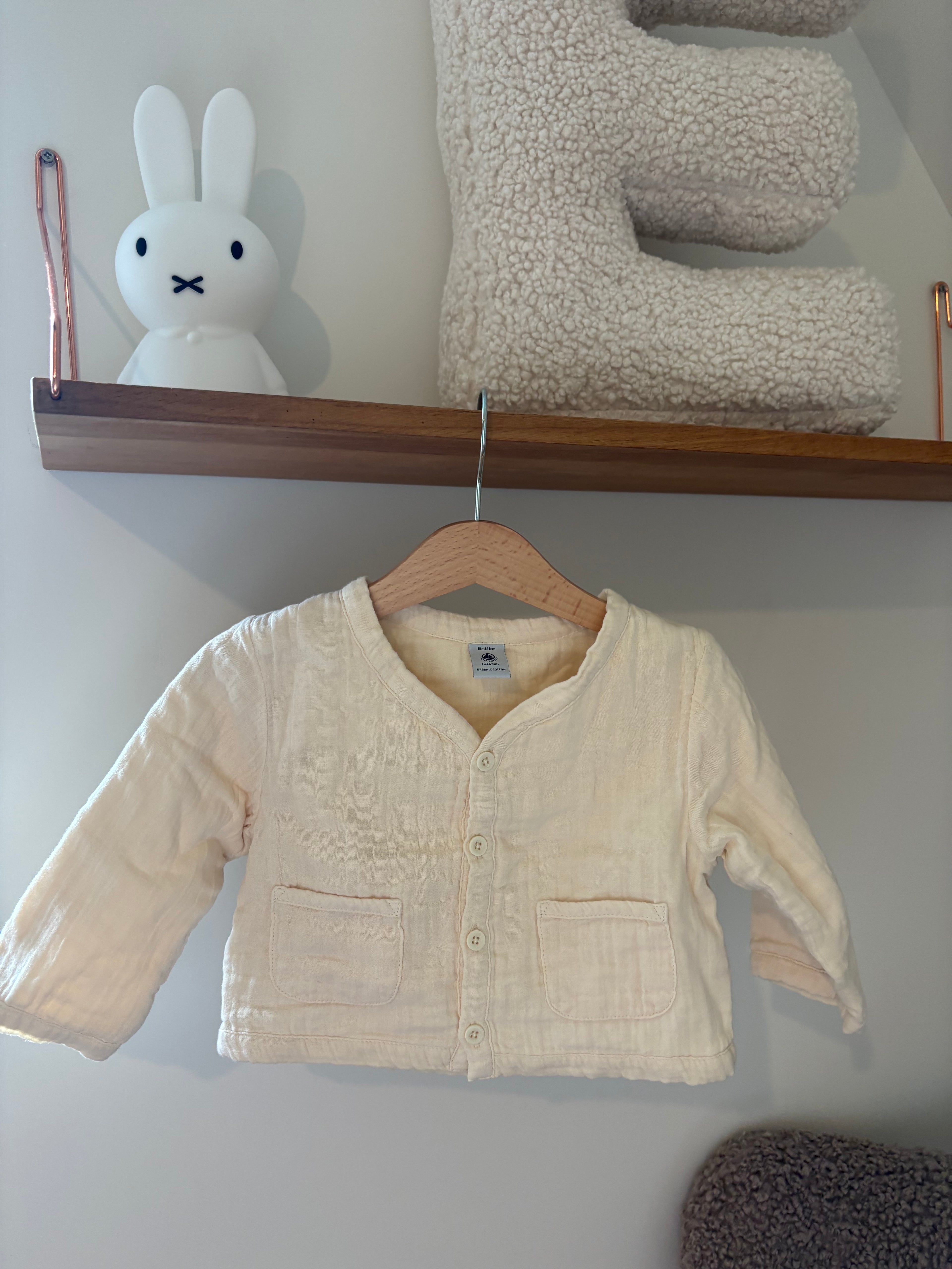 Petit Bateau - beige vestje - 80