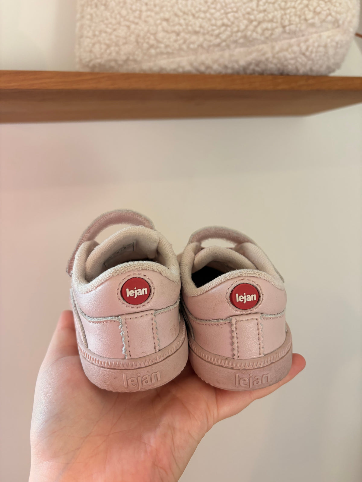 Lejan - roze sneakers - 24