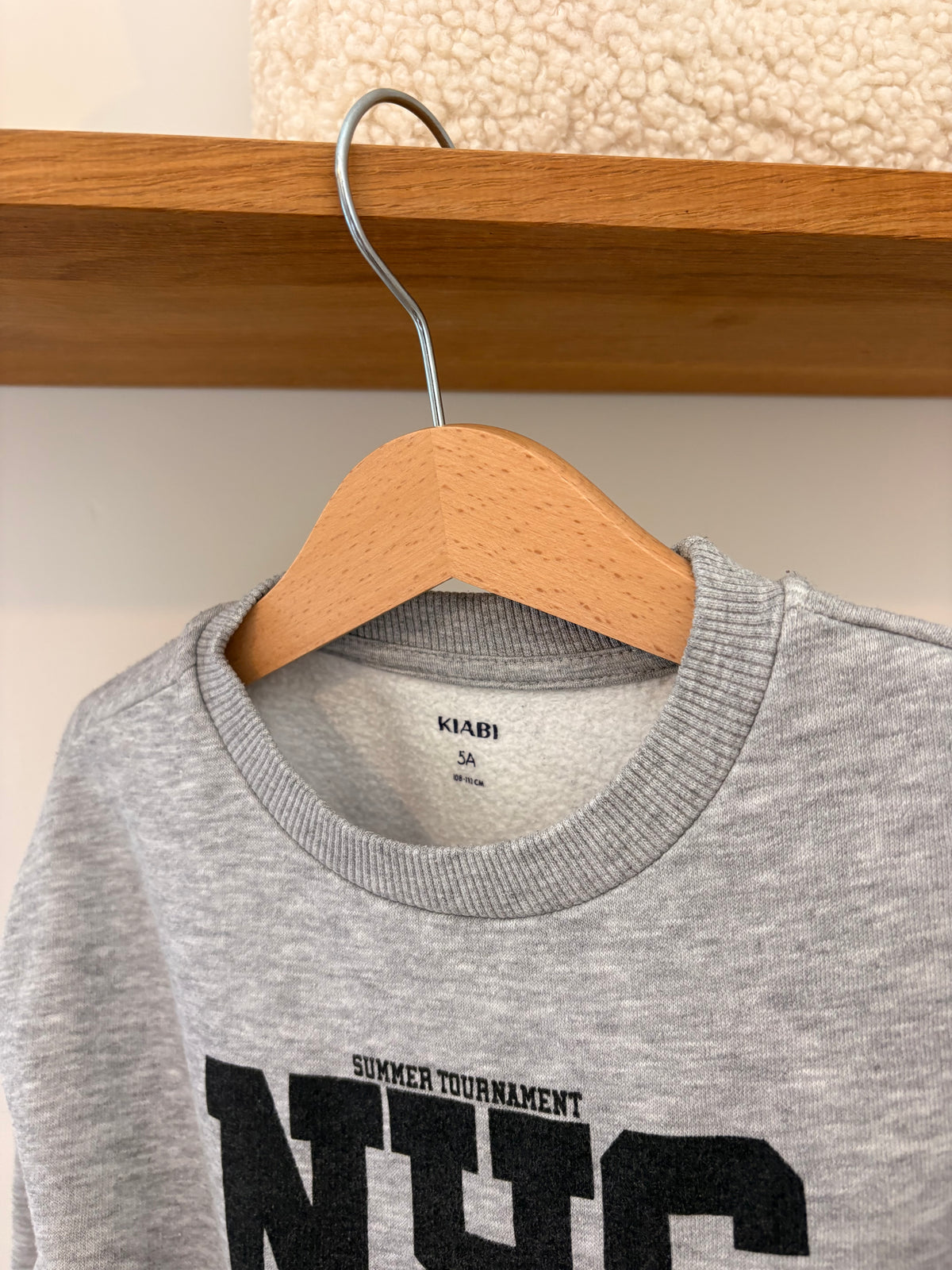 Kiabi - grijze sweater - 5Y