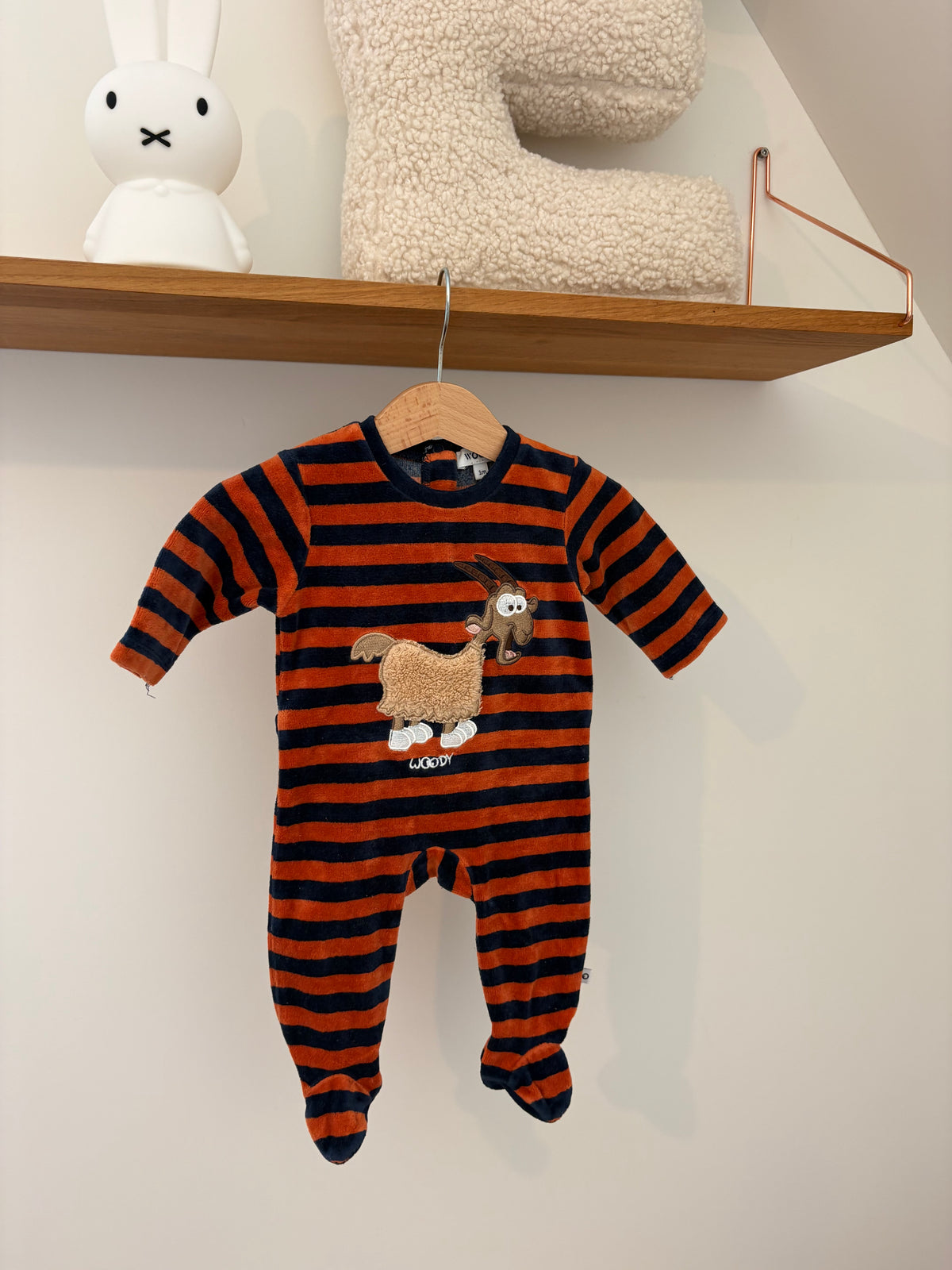 Woody - pyjama geitje - 1M