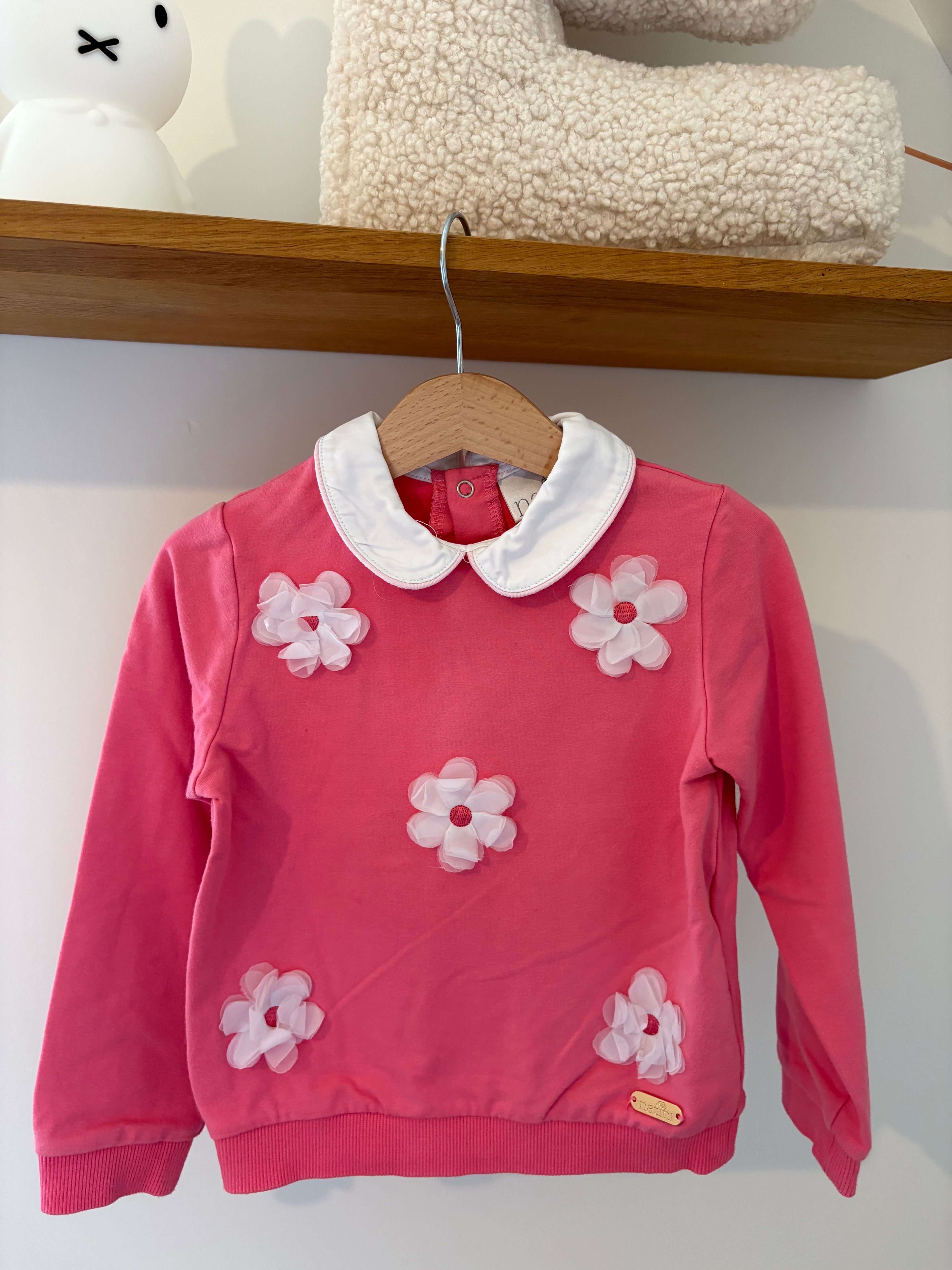 Natini - roze truitje met bloemen - 4Y