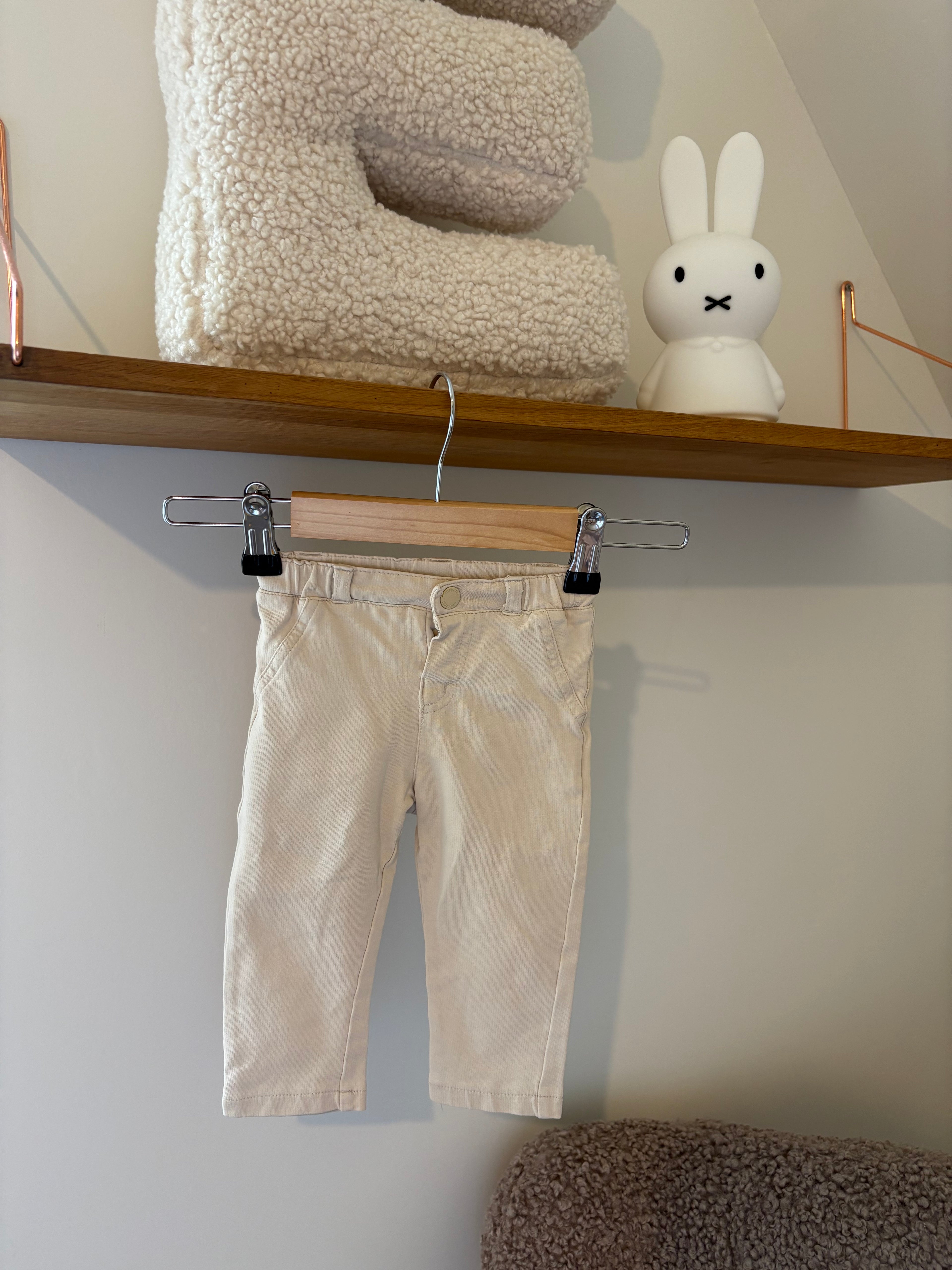 Mayoral - Beige broekje - 68