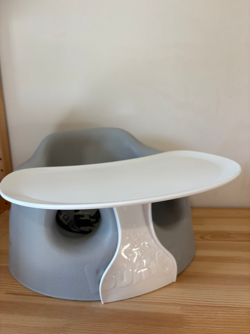 Bumbo seat- grijs