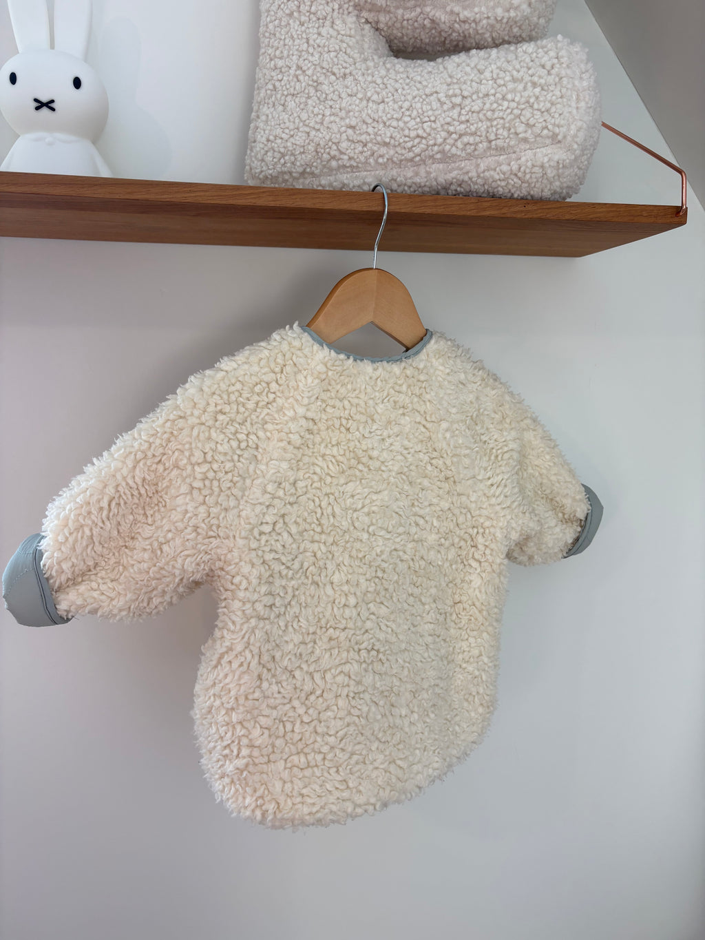 H&M - adorables reversible jasje muntgroen - 86