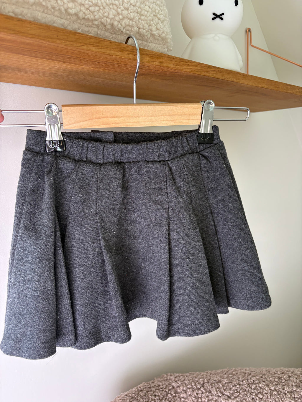 JBC grijs plooirokje knop - 98